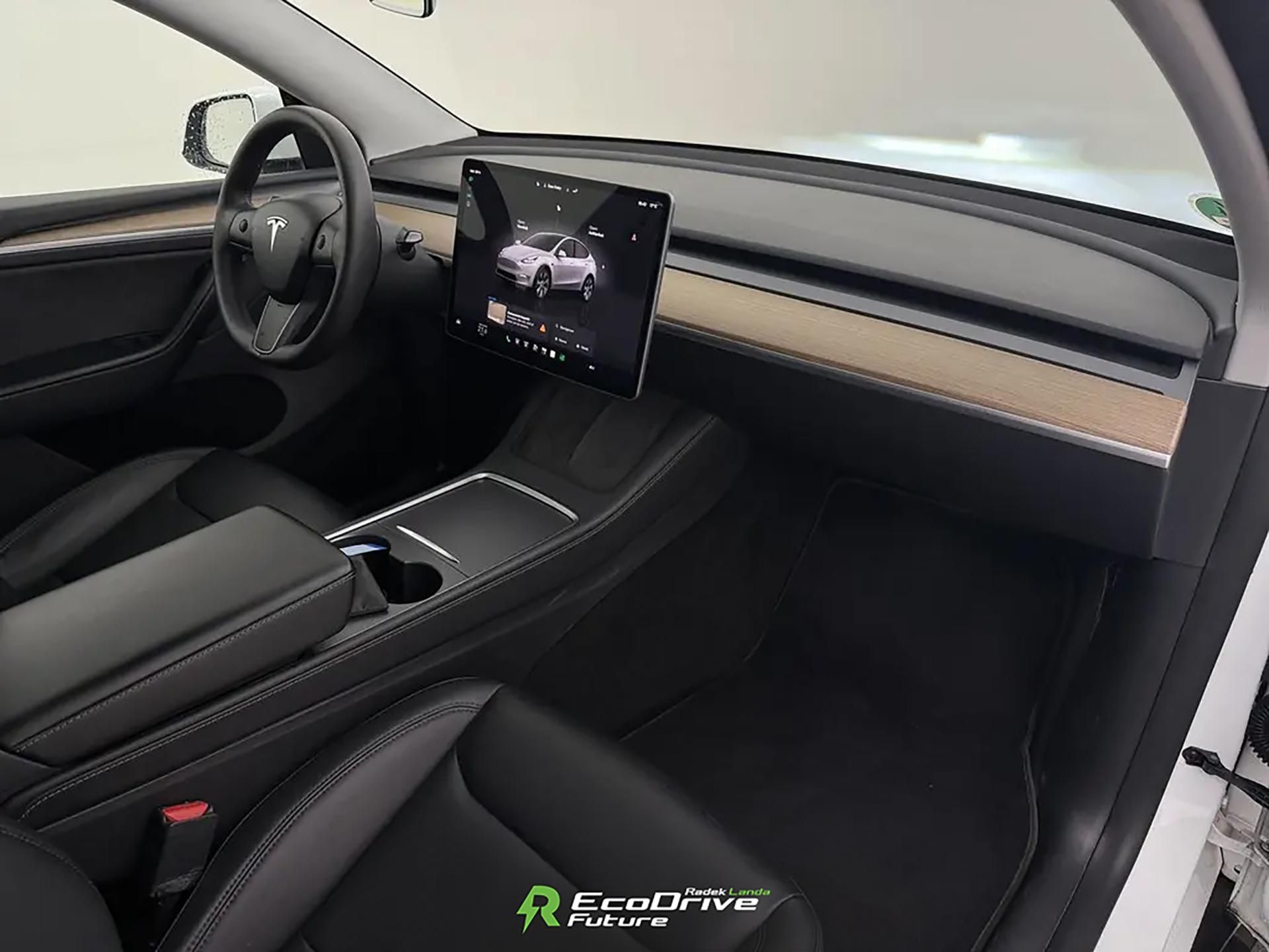Tesla Model Y, Long Range AWD Berlin - fotka 4