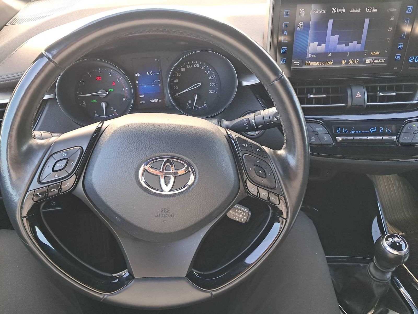 Toyota C-HR, 1.2 Turbo, ČR,1.maj - fotka 3