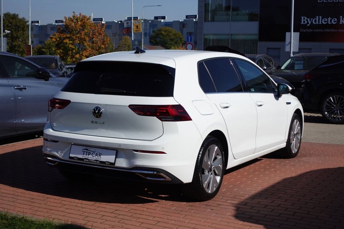 Volkswagen Golf, 1,5TSi 96kW M/T Style - fotka 4