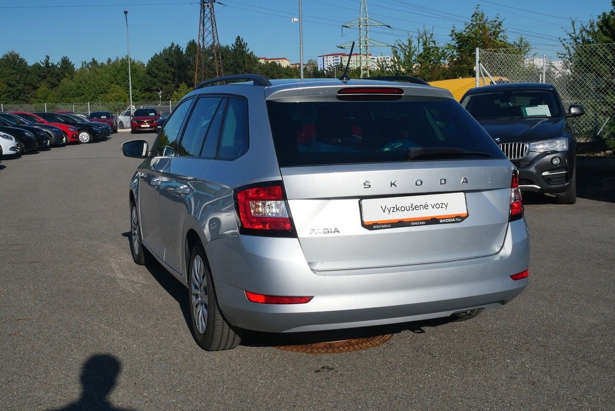 Škoda Fabia, 1.0 TSI 70 kW Active - fotka 4
