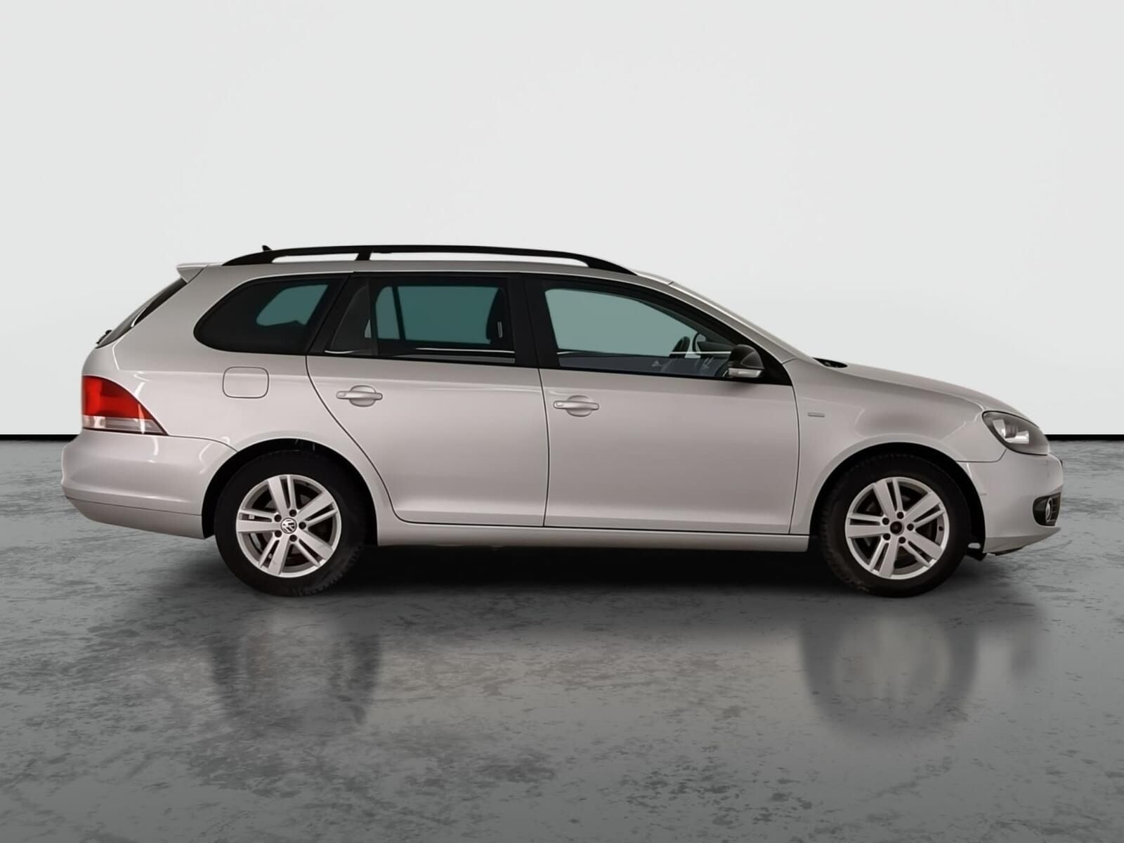 Volkswagen Golf, 1.6 TDI, Comfortline - fotka 6