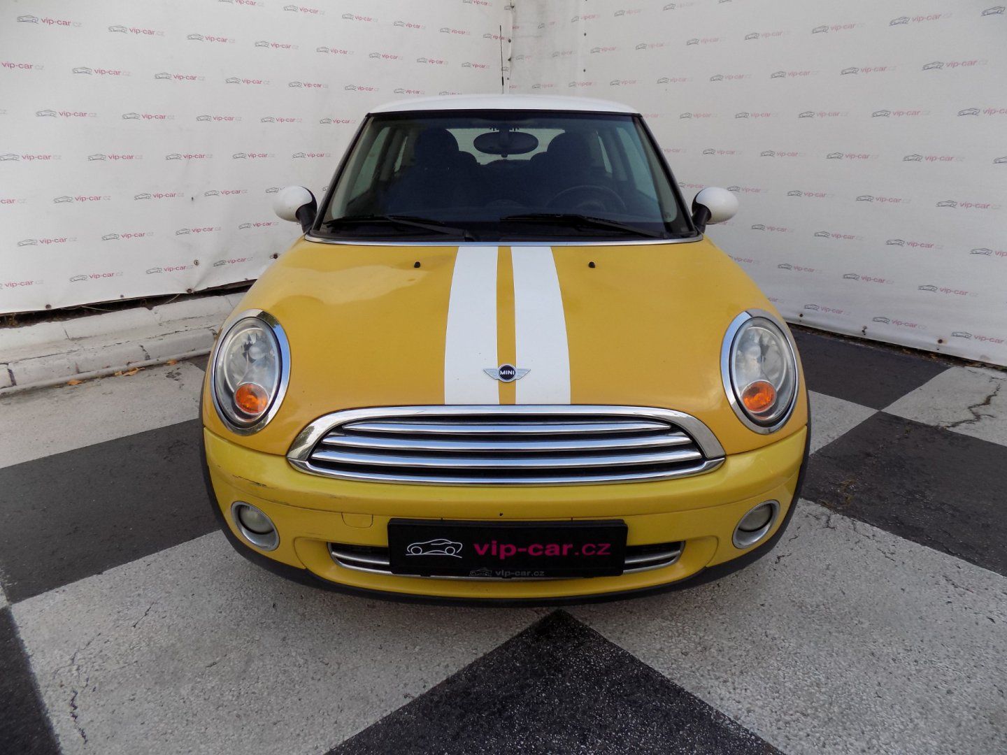Mini Cooper, 1.6i/Klimatizace/ - fotka 4
