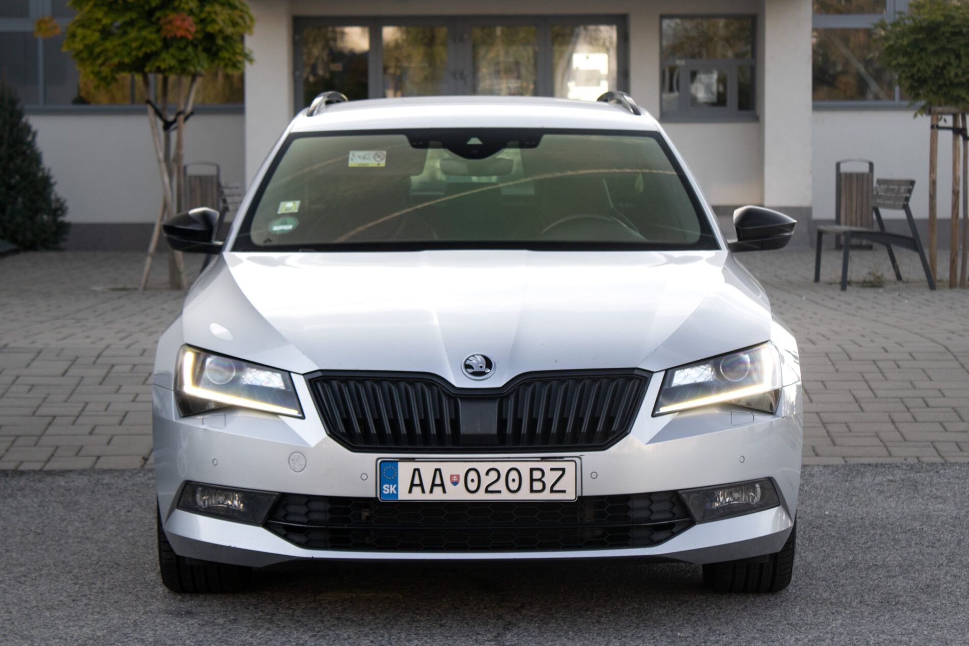 Škoda Superb - fotka 2