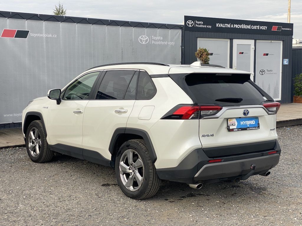 Toyota Rav4, 2.5HSD, ČR, Executive, 4x4 - fotka 5