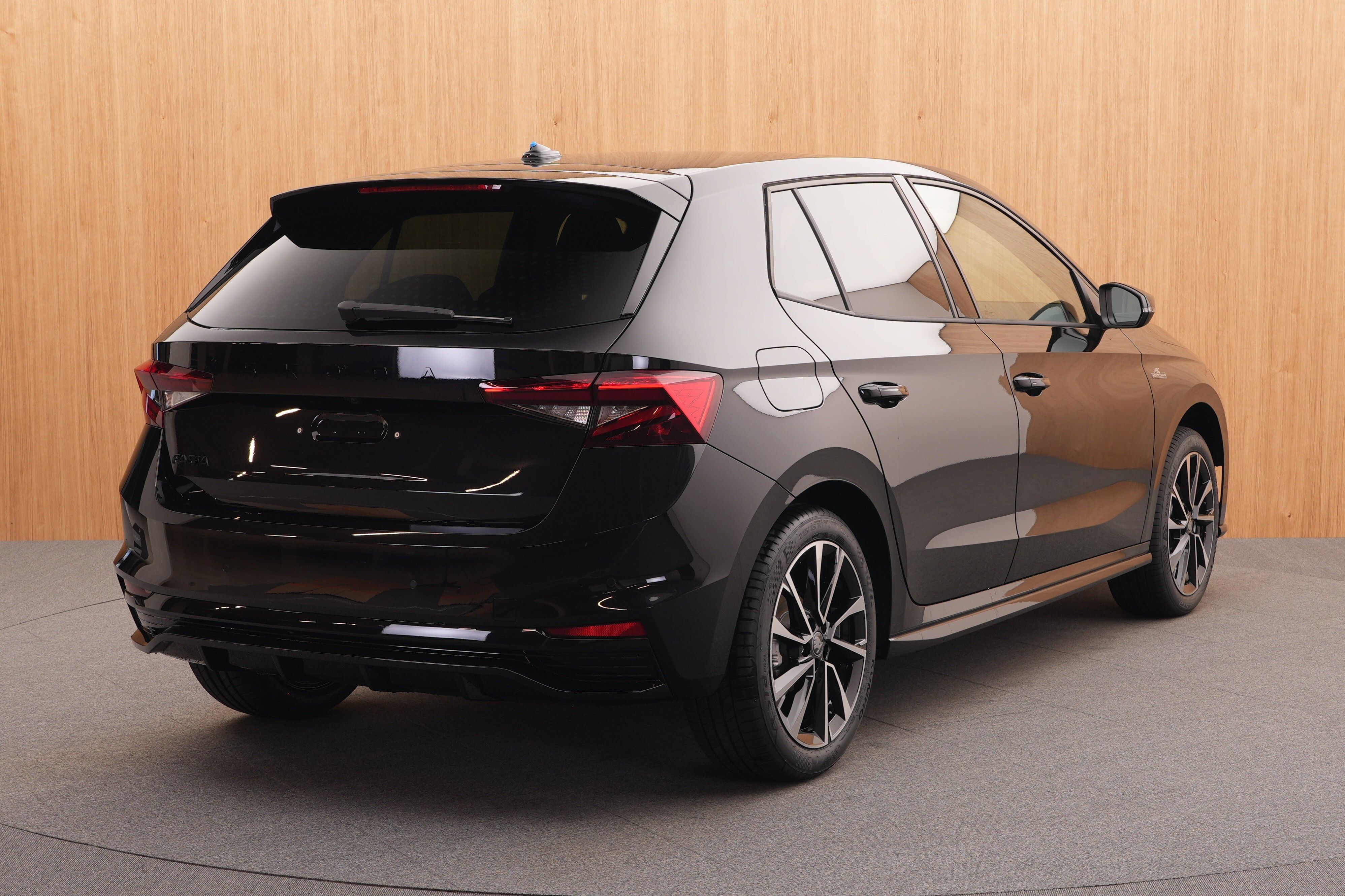 Škoda Fabia, Monte Carlo 1.0 TSI DSG - fotka 4
