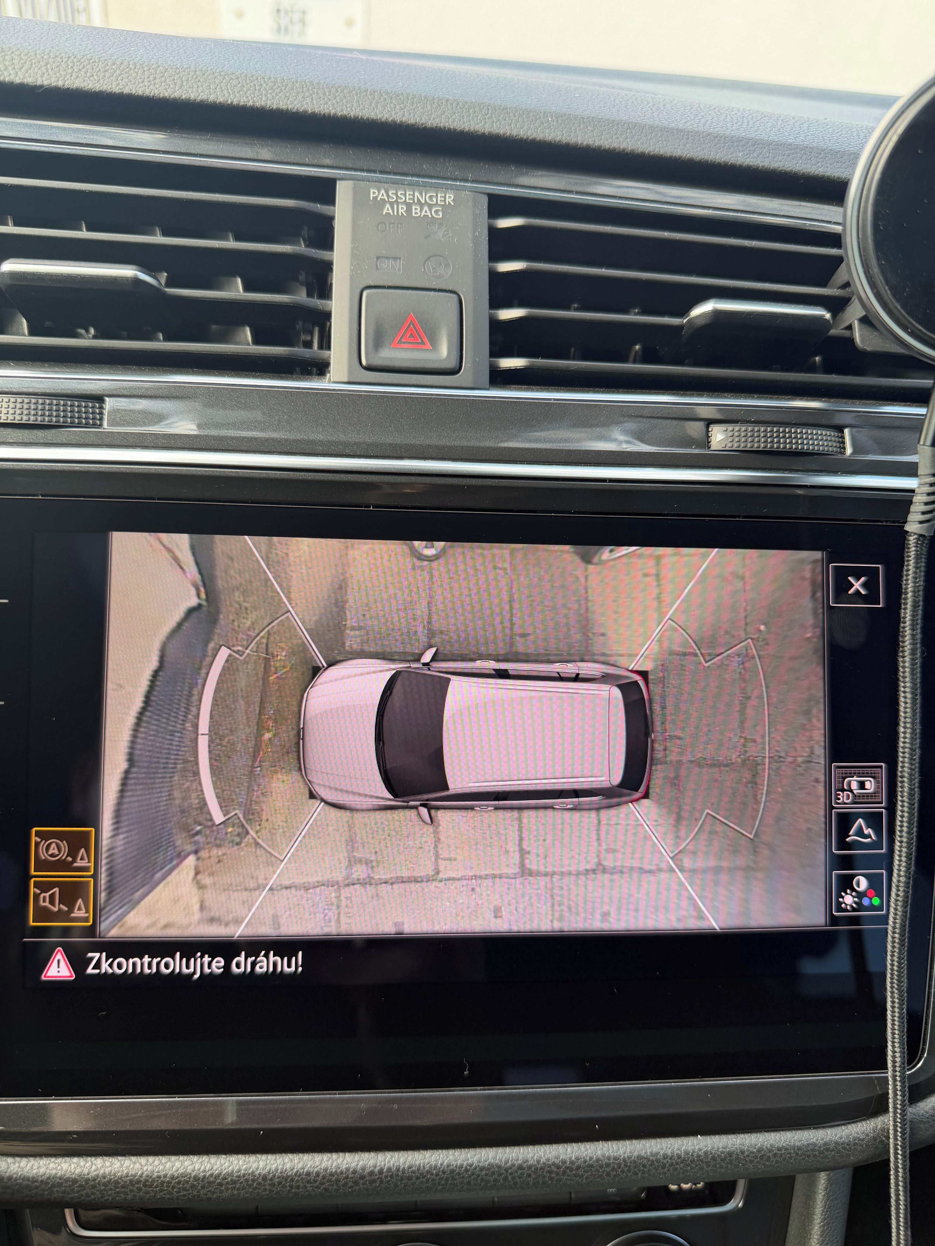 Volkswagen Tiguan Allspace, 110 kW 4Motion 7 míst WEBASTO - fotka 6