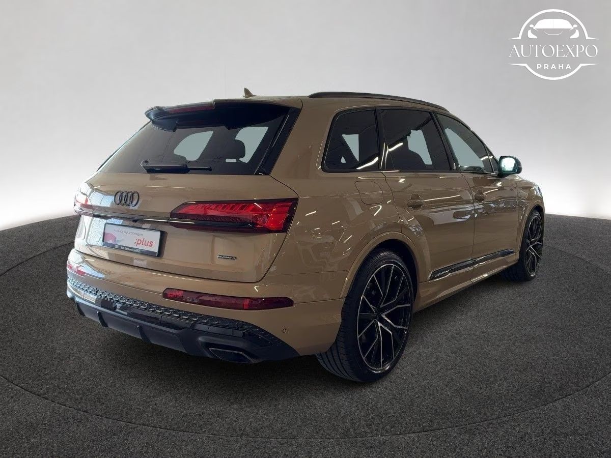 Audi Q7, TDI 210 kW S-LINE * - fotka 4