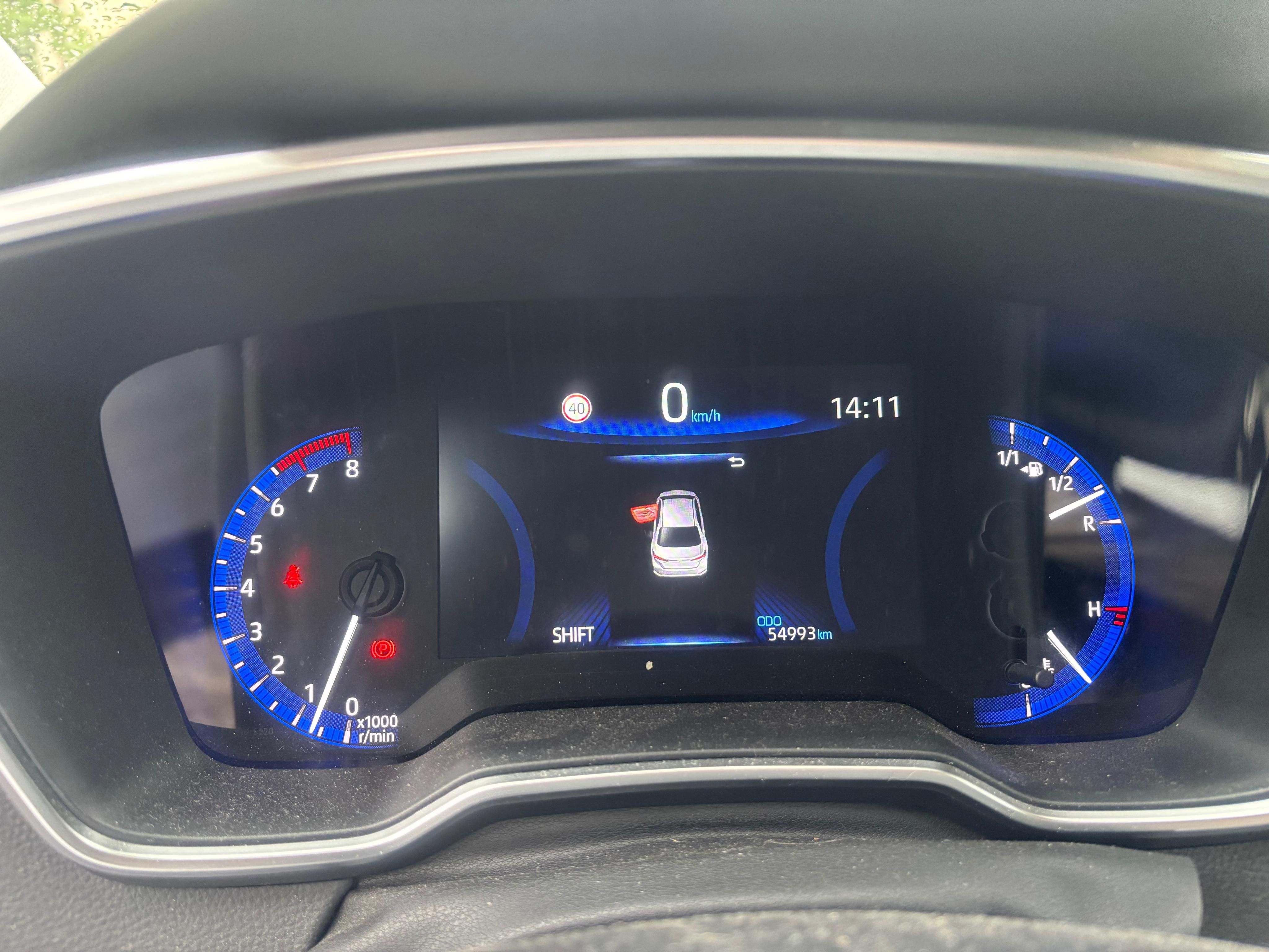 Toyota Corolla, 1,6 Valvematic, 1.majitel - fotka 5