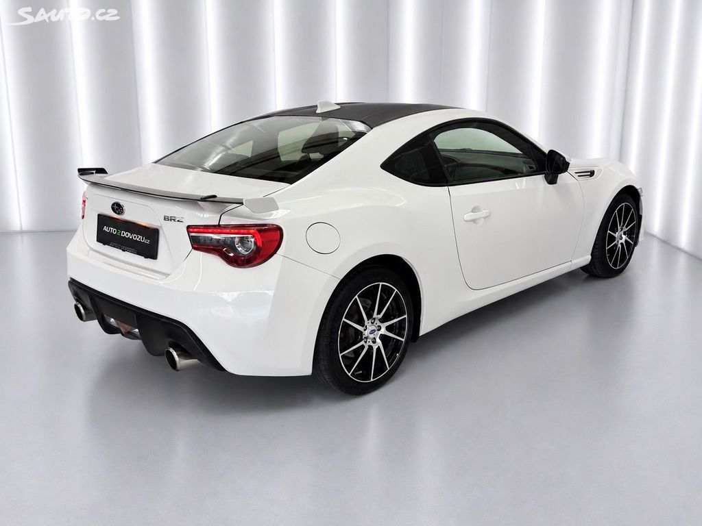 Subaru BRZ 2.0i 200ch Sport BVM / 1ère main / Alcantara-Cuir / Sièges chauffants / Keyless / Échappement sport
