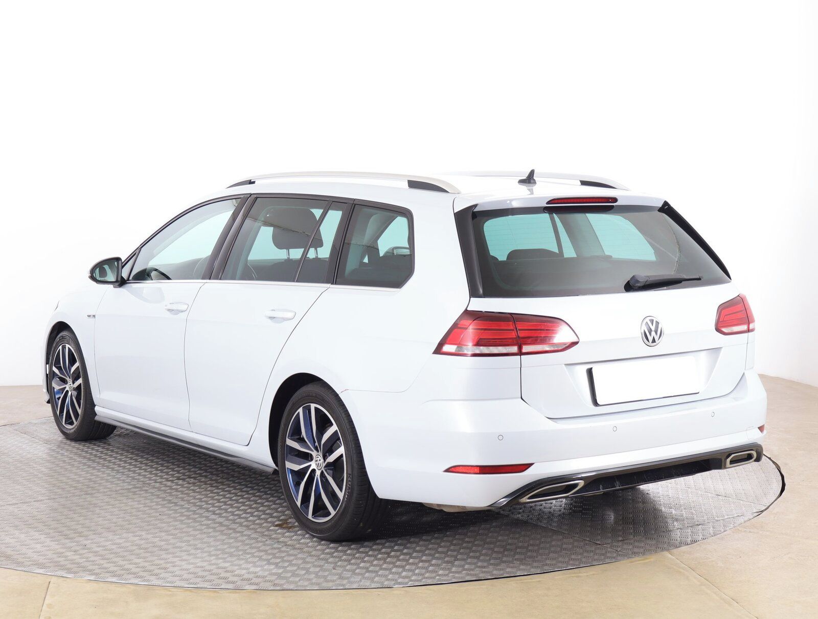 Volkswagen Golf, 2.0 TDI, R-Line, Automat - fotka 4