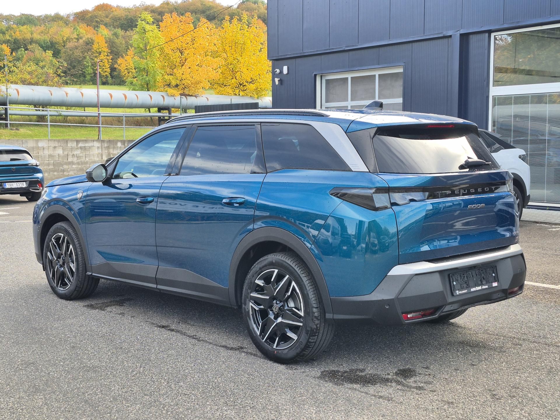 Peugeot 5008, GT Hybrid 145 e-DCS6 - fotka 4