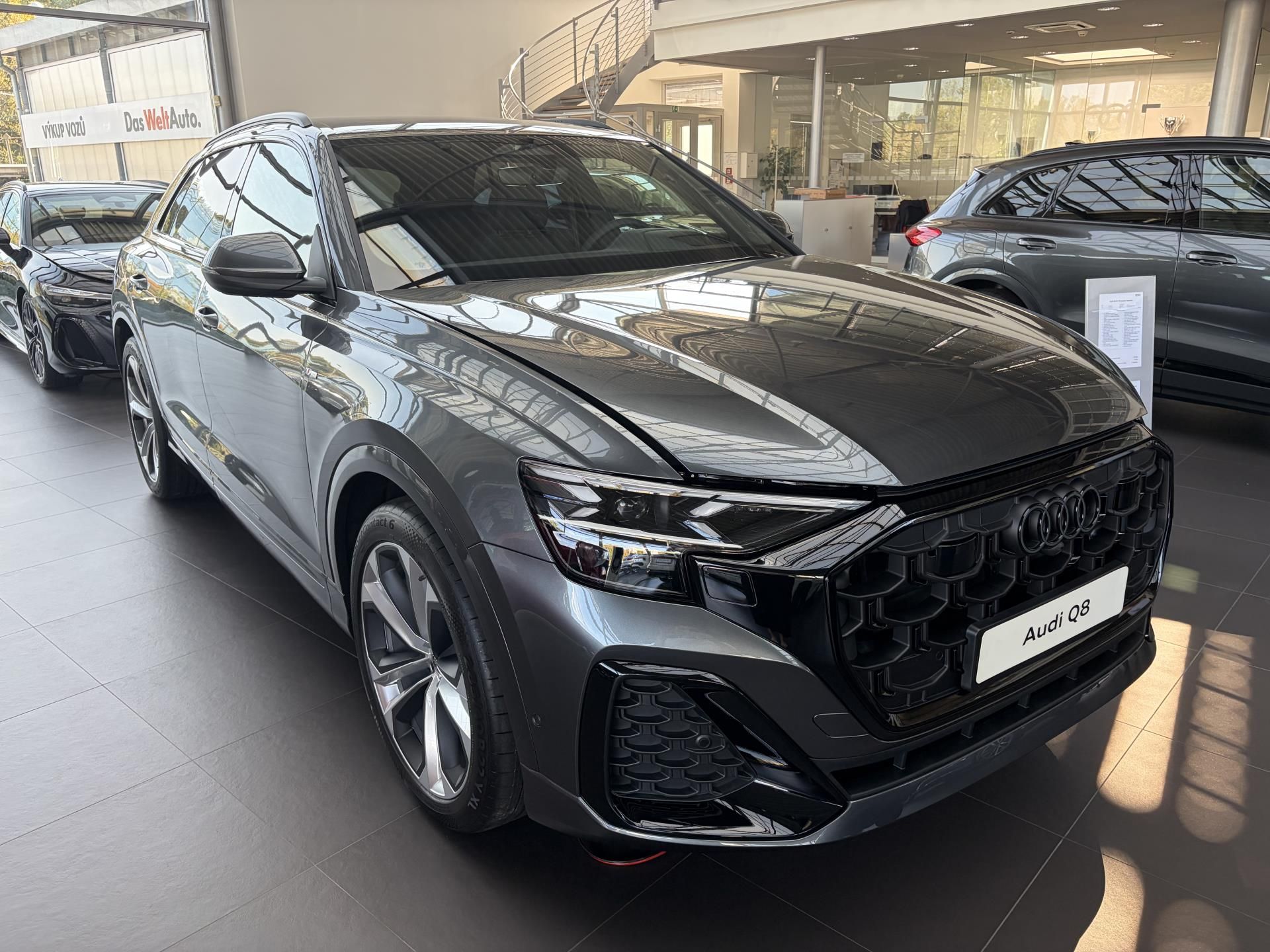 Audi Q8, TDI quattro 210 kW tiptronic - fotka 3