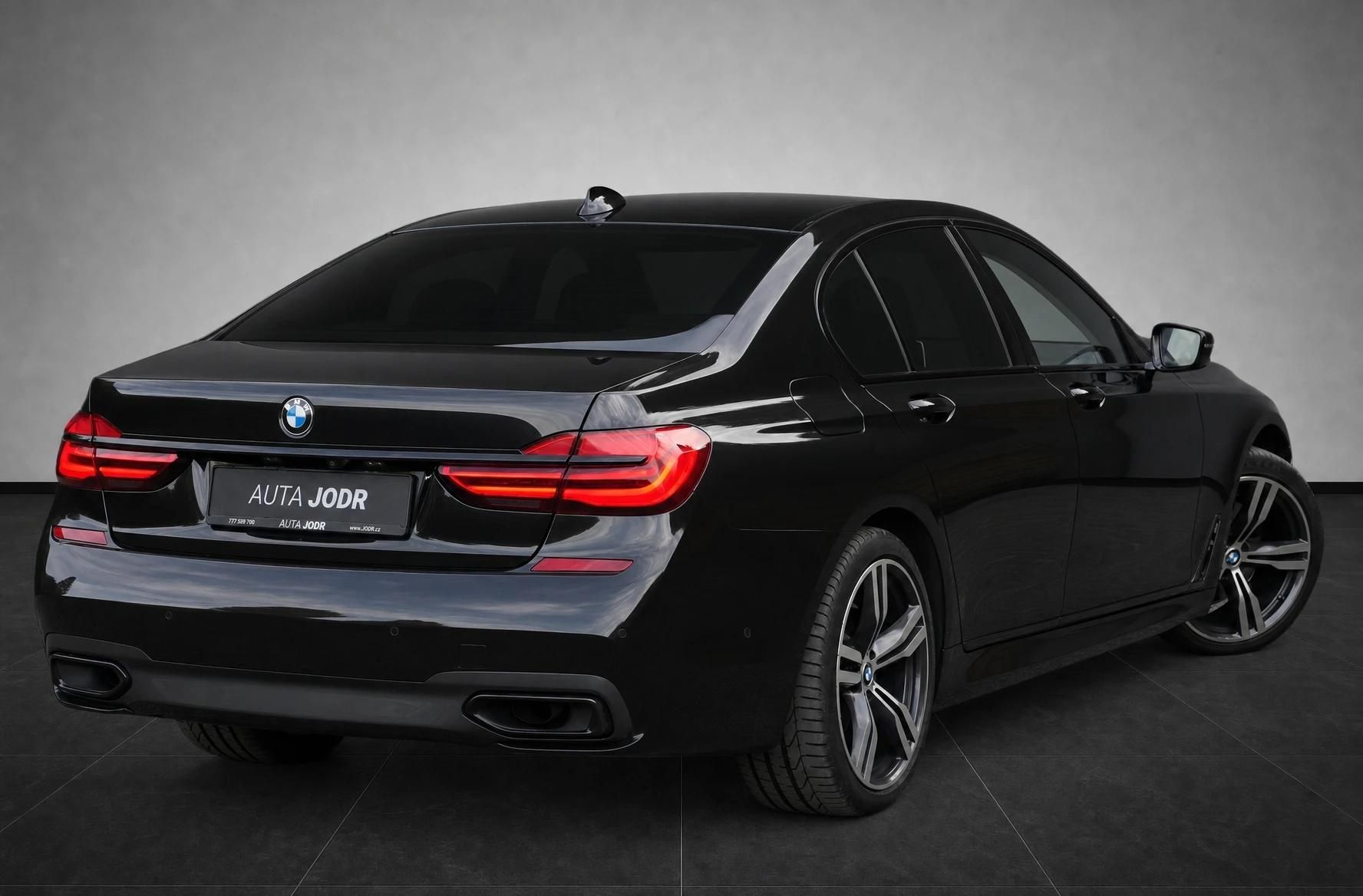 BMW Řada 7, 740d xDrive, Laser, Ventilace - fotka 5