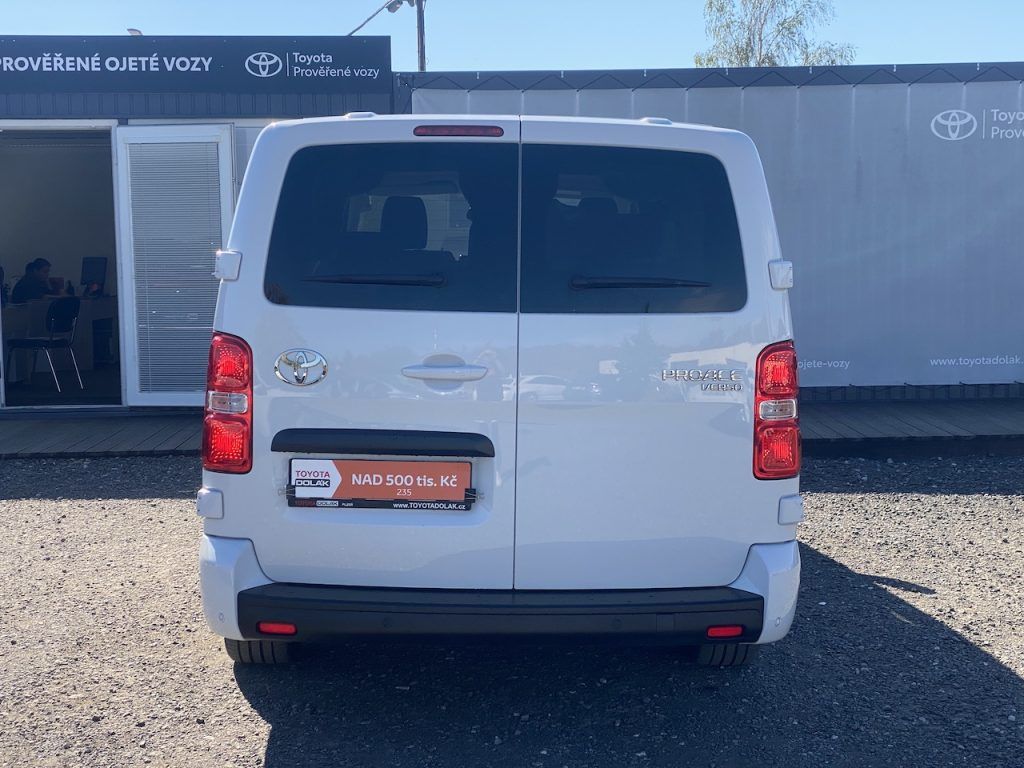 Toyota Proace Verso, 2.0D, ČR, Busi.Comf L2, 9 míst - fotka 6