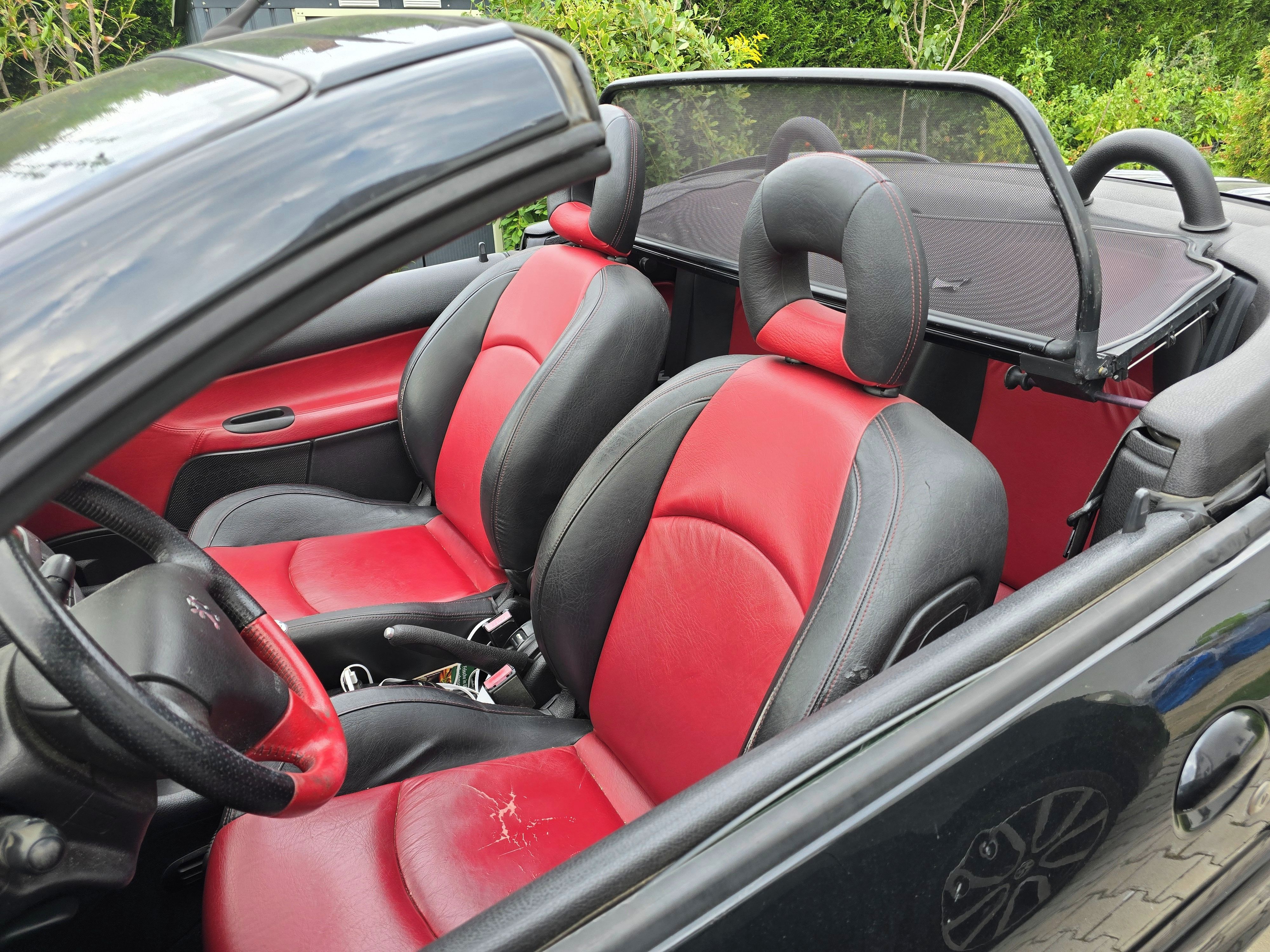 Peugeot 206, nová STK do 10/2028 - fotka 5