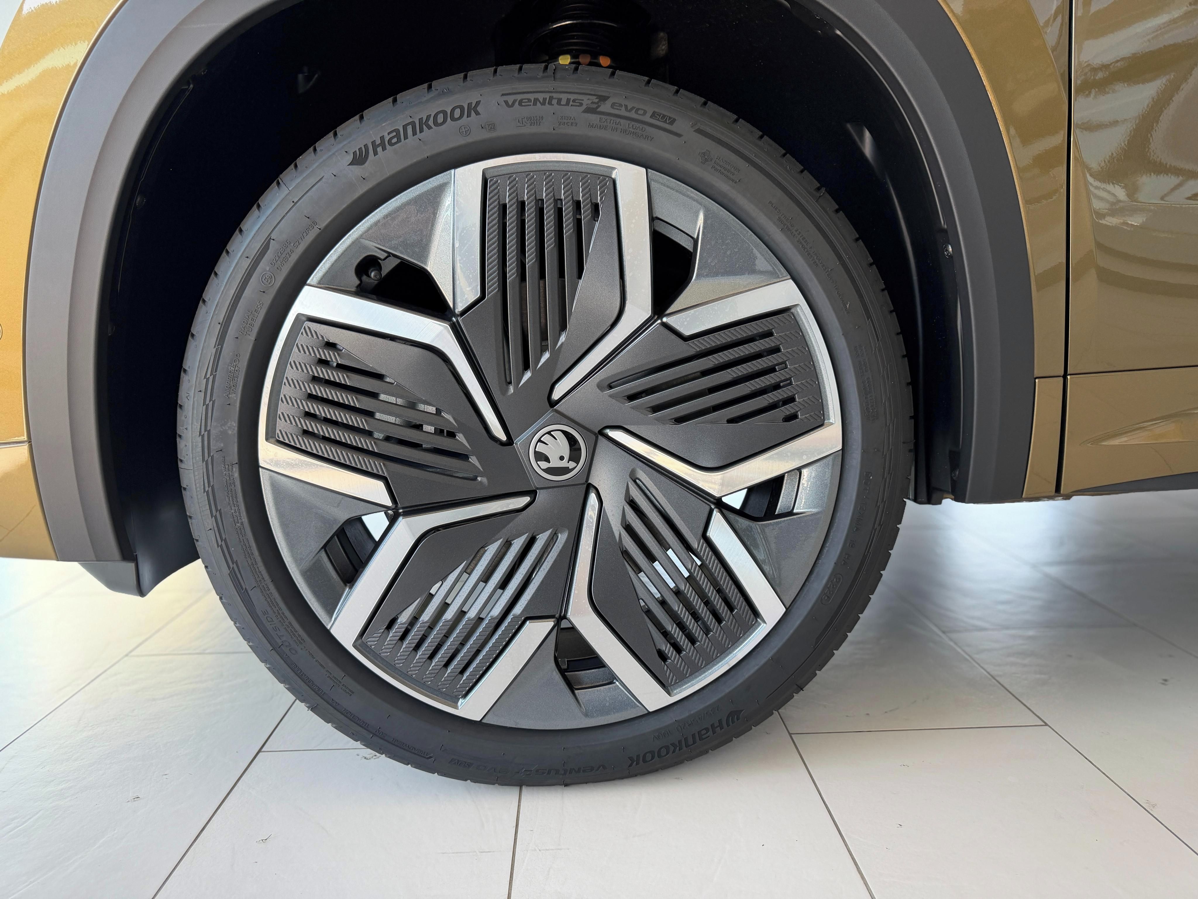 Škoda Kodiaq, Sportline 2,0 TSI 142 kW 4X4 - fotka 4