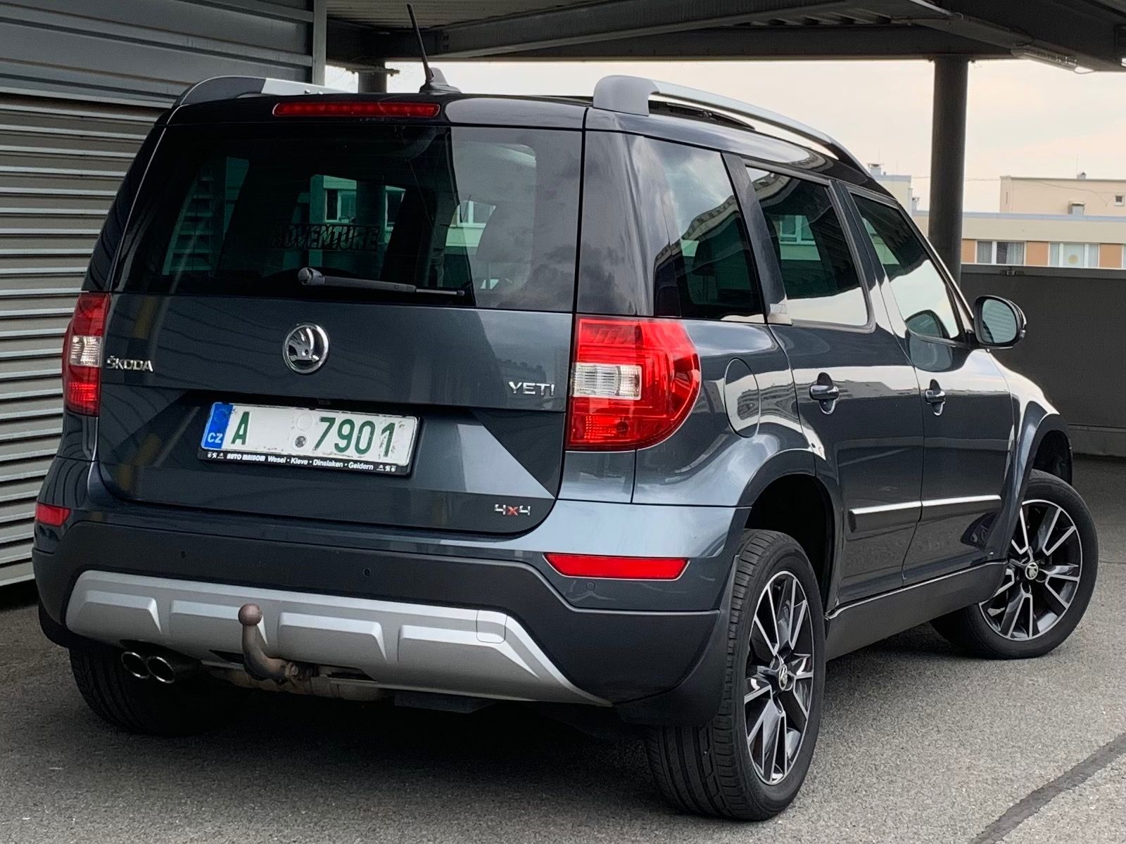 Škoda Yeti, 4x4, ADVENTURE, Xenon, Tažné - fotka 6