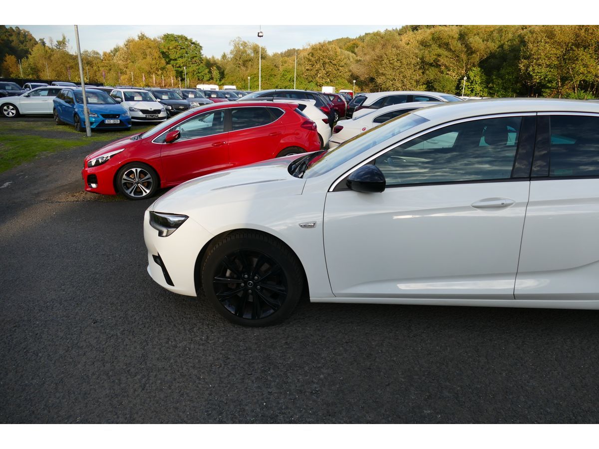 Opel Insignia, 2,0CDTI GRAND SPORT 4X4 - fotka 5