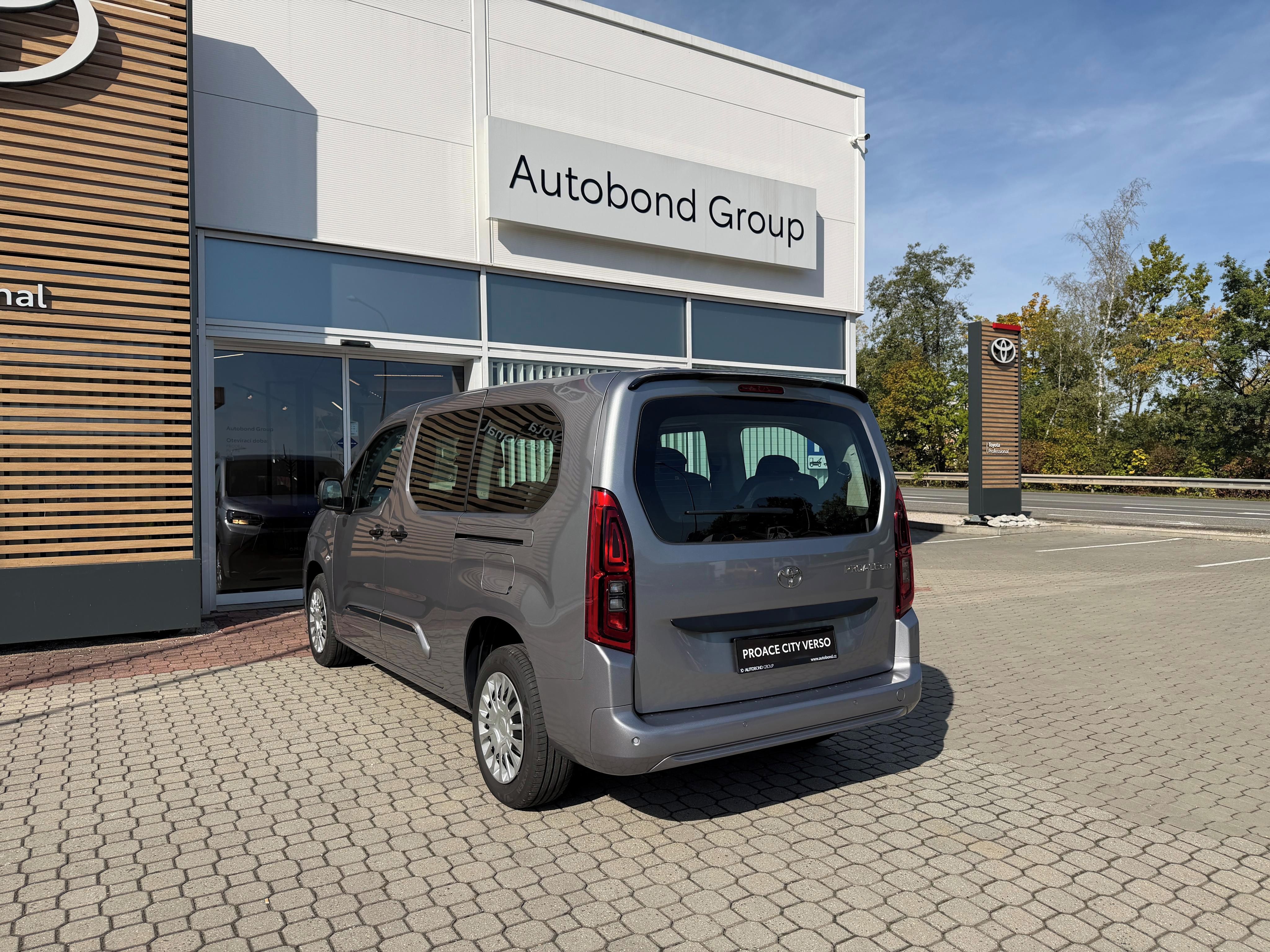 Toyota Proace City Verso, 1.5D 130HP AT BUSINESS 7S LONG - fotka 4