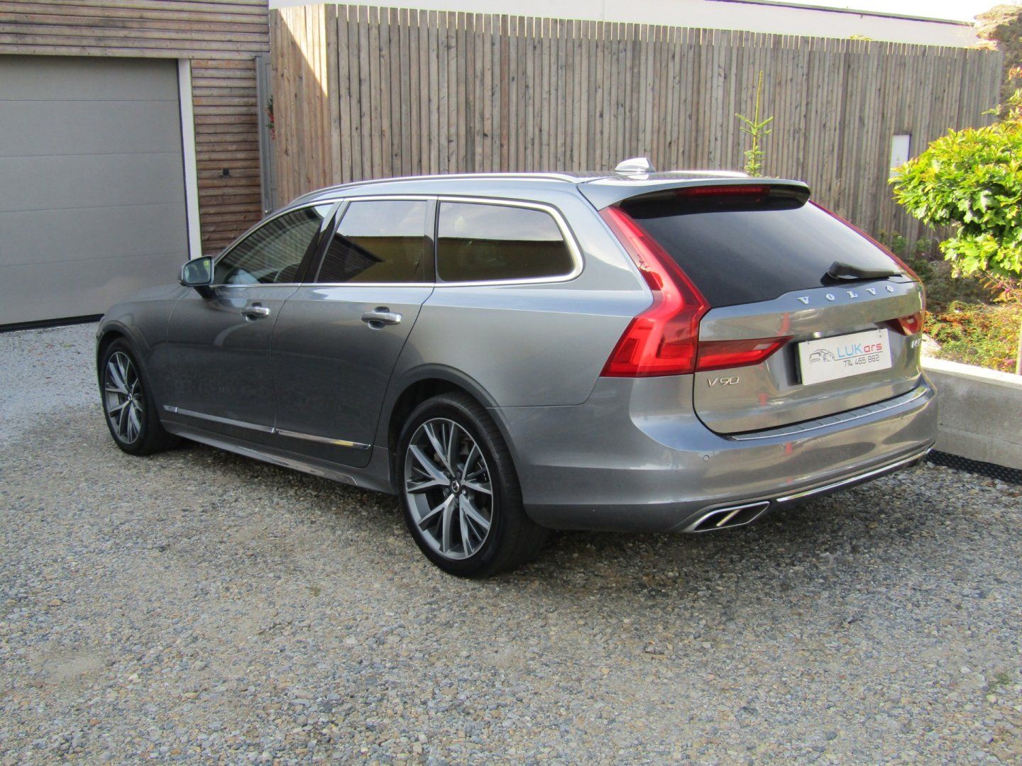 Volvo V90, D5 AWD POLESTAR 173kW - fotka 5