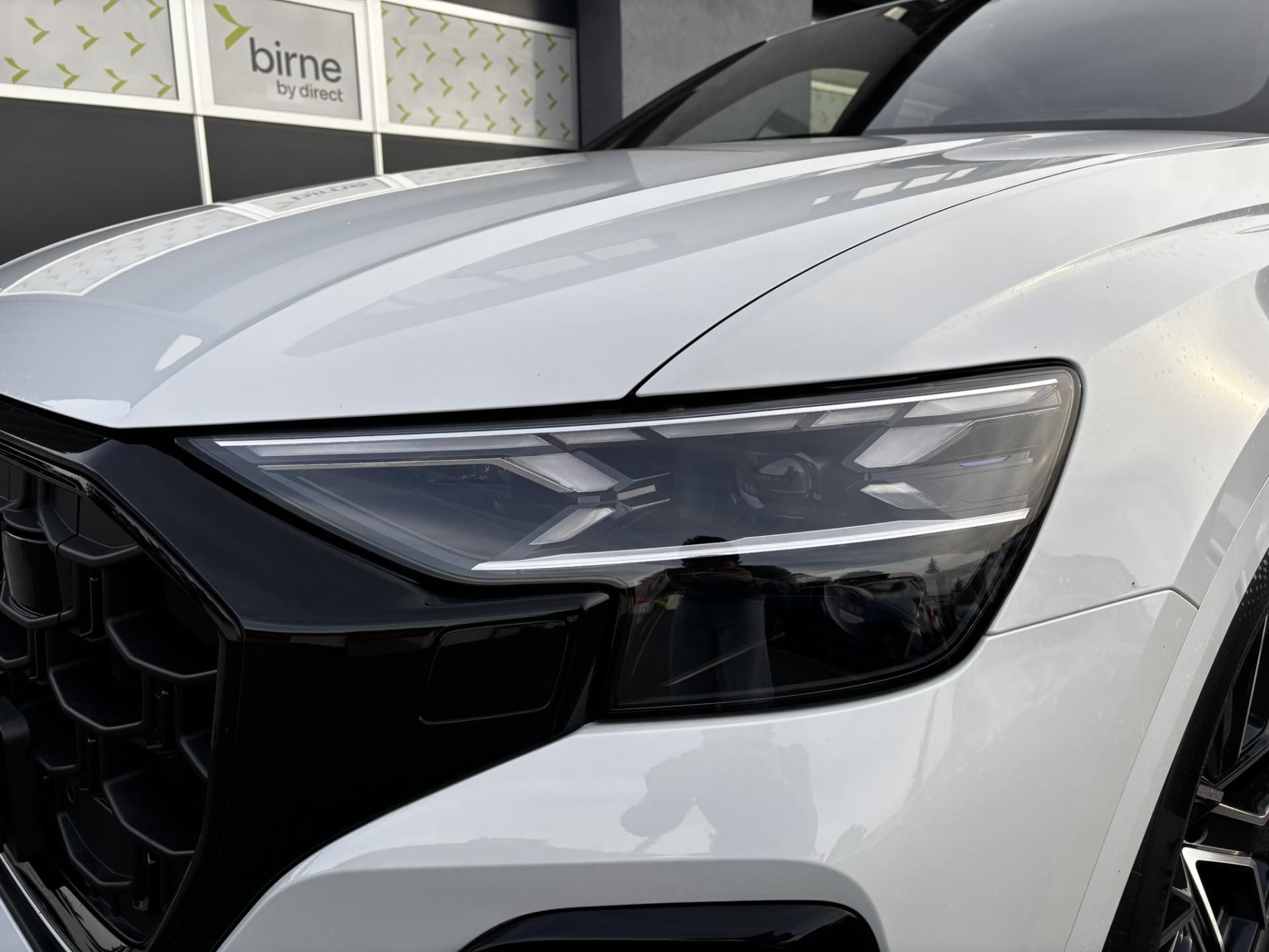 Audi Q8, 3.0 TFSI Plug In (360 kW) - fotka 6
