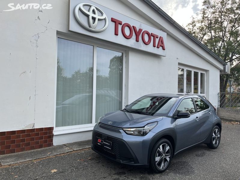 Toyota Aygo, 1.5L HEV Comfort