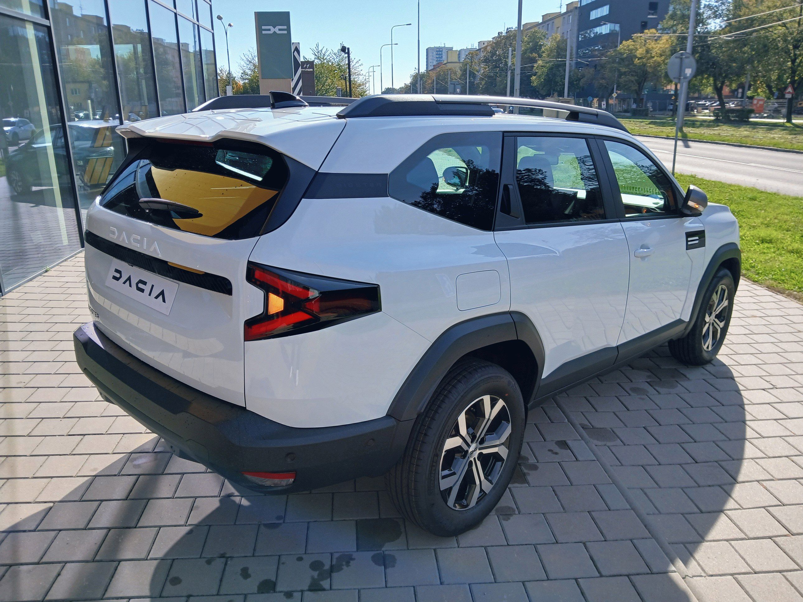 Dacia Bigster, expression hybrid-G 140 pobočk - fotka 4