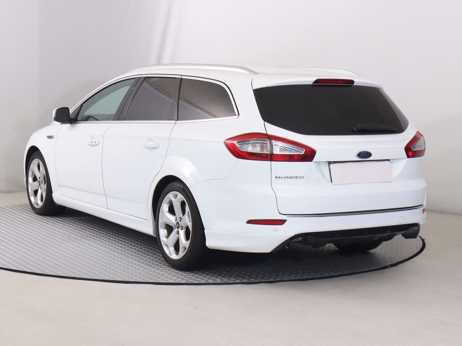 Ford Mondeo, 2.0 TDCi, Titanium, Automat - fotka 4