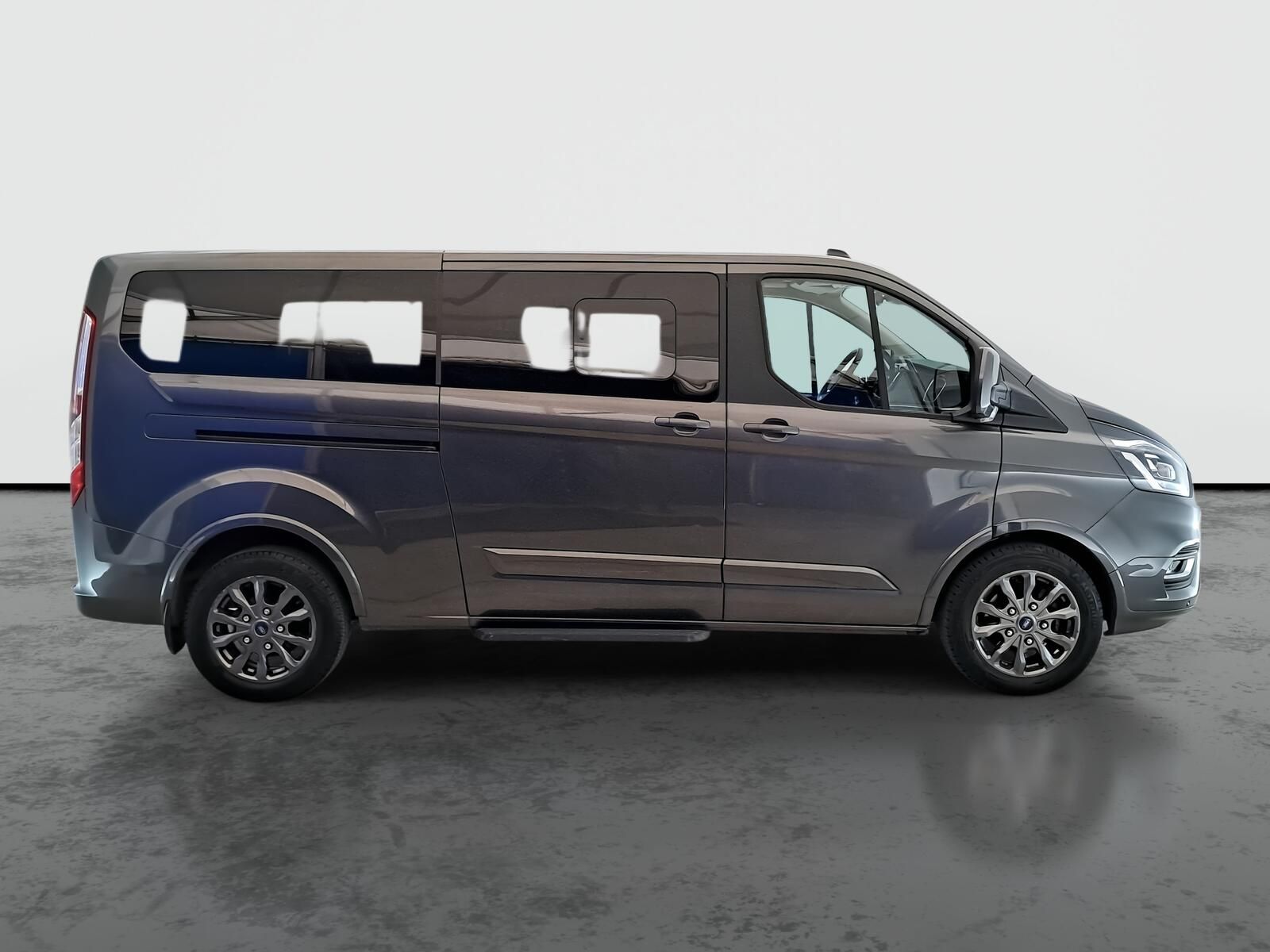 Ford Tourneo Custom, 2.0 EcoBlue mHEV, Titanium - fotka 6