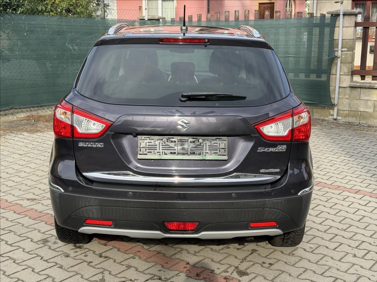Suzuki SX4 S-Cross, 1,6 4x4 AUTOMAT EXCLUSIVE - fotka 6