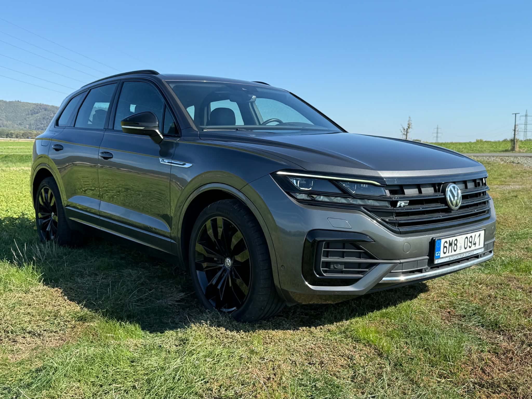 Volkswagen Touareg, 3.0 TDI R-Line 210kw - fotka 2