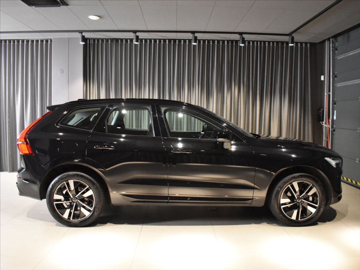 Volvo XC60, 2,0 B5 AWD PLUS Beklíč,BLIS - fotka 3