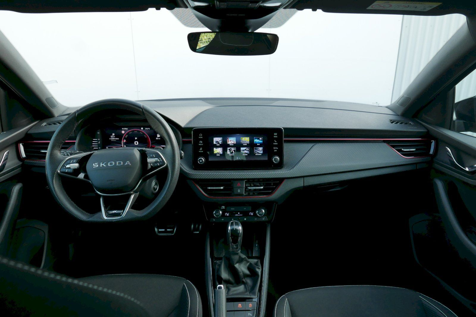Škoda Scala, 1.0 TSI 85 kW 7° DSG Monte Car - fotka 5