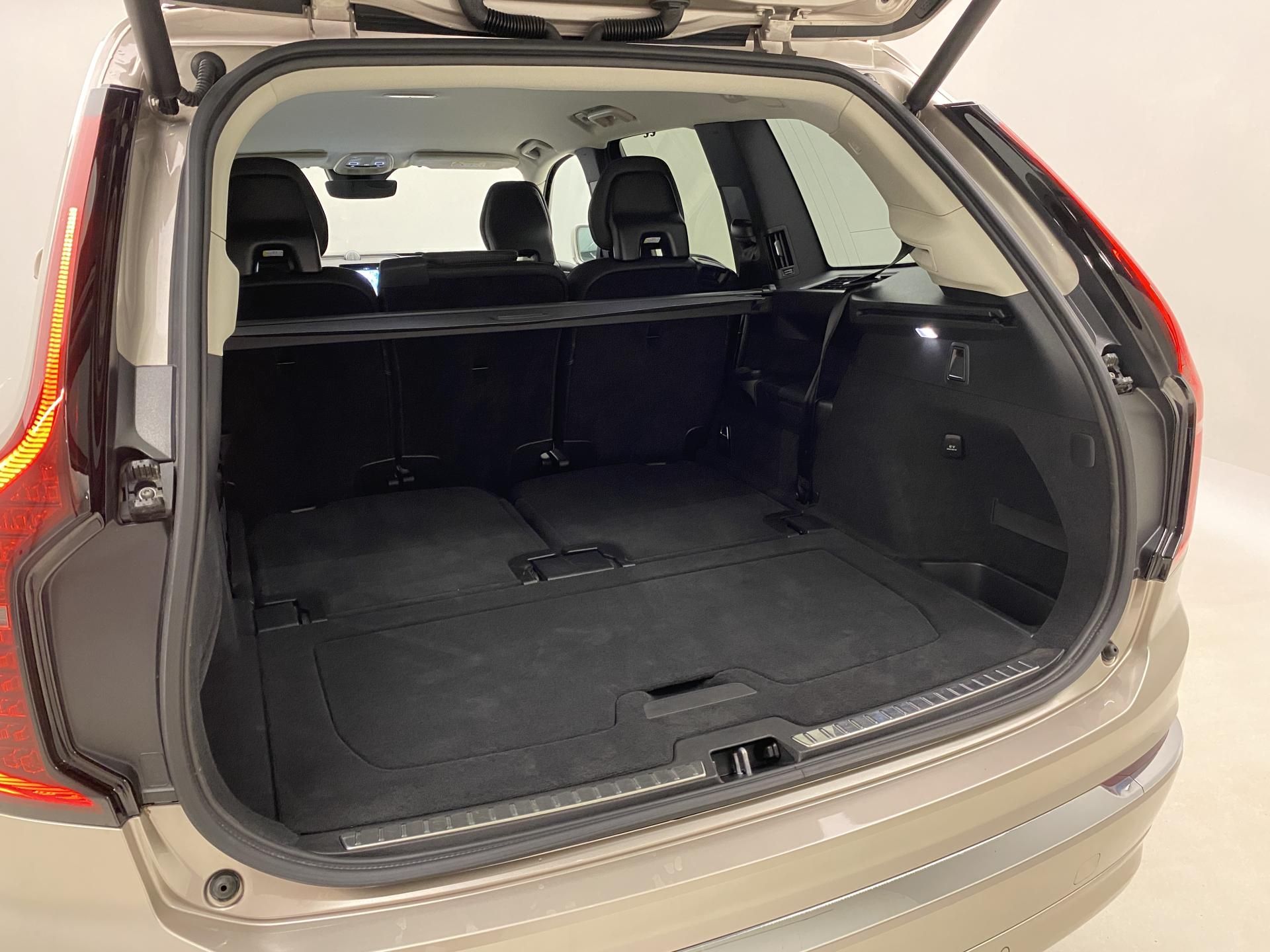 Volvo XC90, T8 AWD RECHARGE BRIGHT PLUS 7m - fotka 6