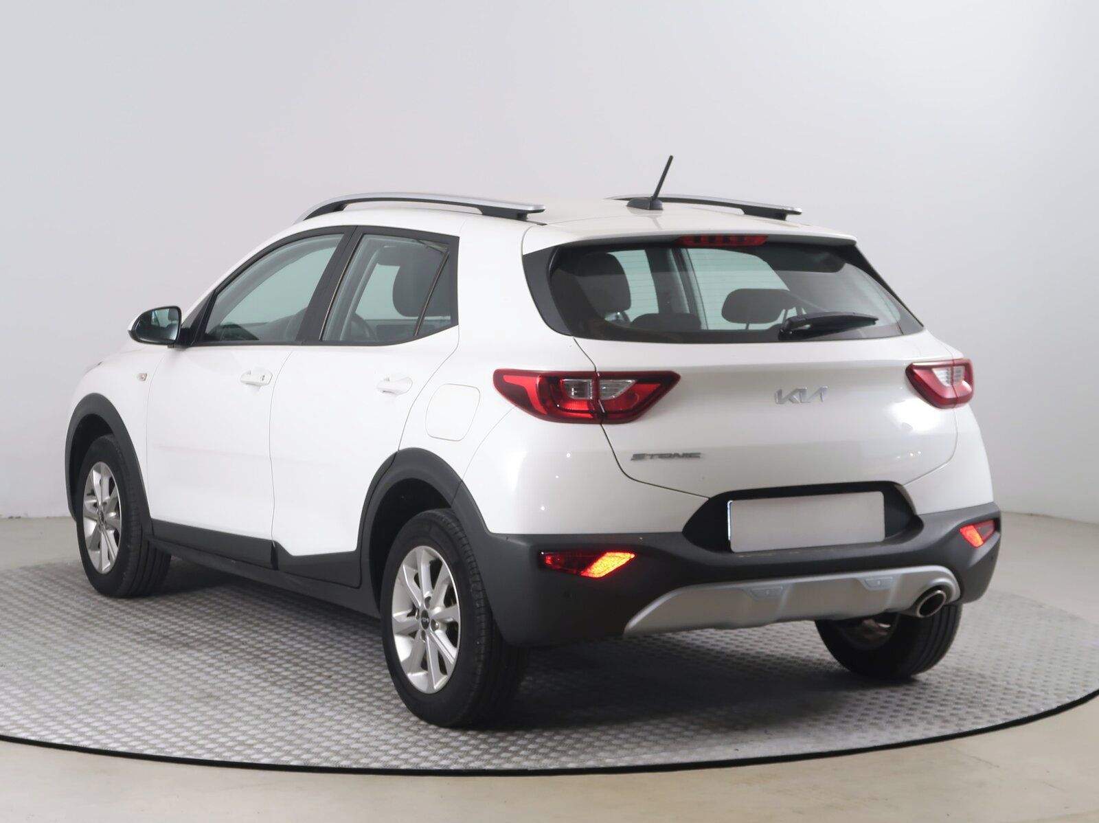 Kia Stonic, 1.2 DPI, Serv.kniha, Tempomat - fotka 4