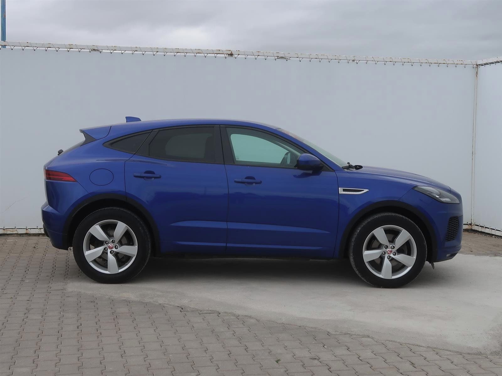 Jaguar E-Pace, D180 AWD, 4X4, Automat, Navi - fotka 6