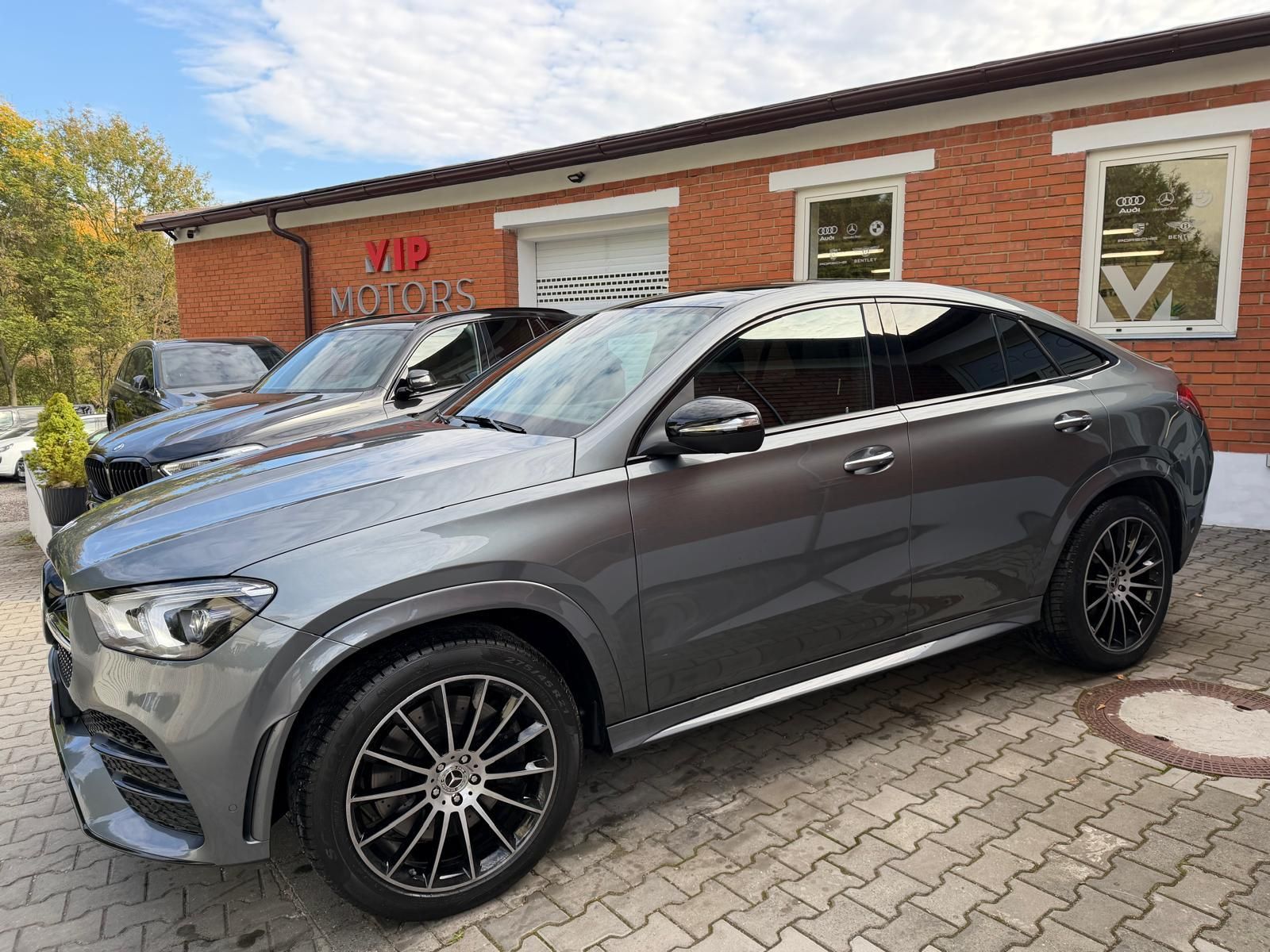 Mercedes-Benz GLE, 400d-AMG-R21-PANO-TAŽ-COUPE - fotka 2