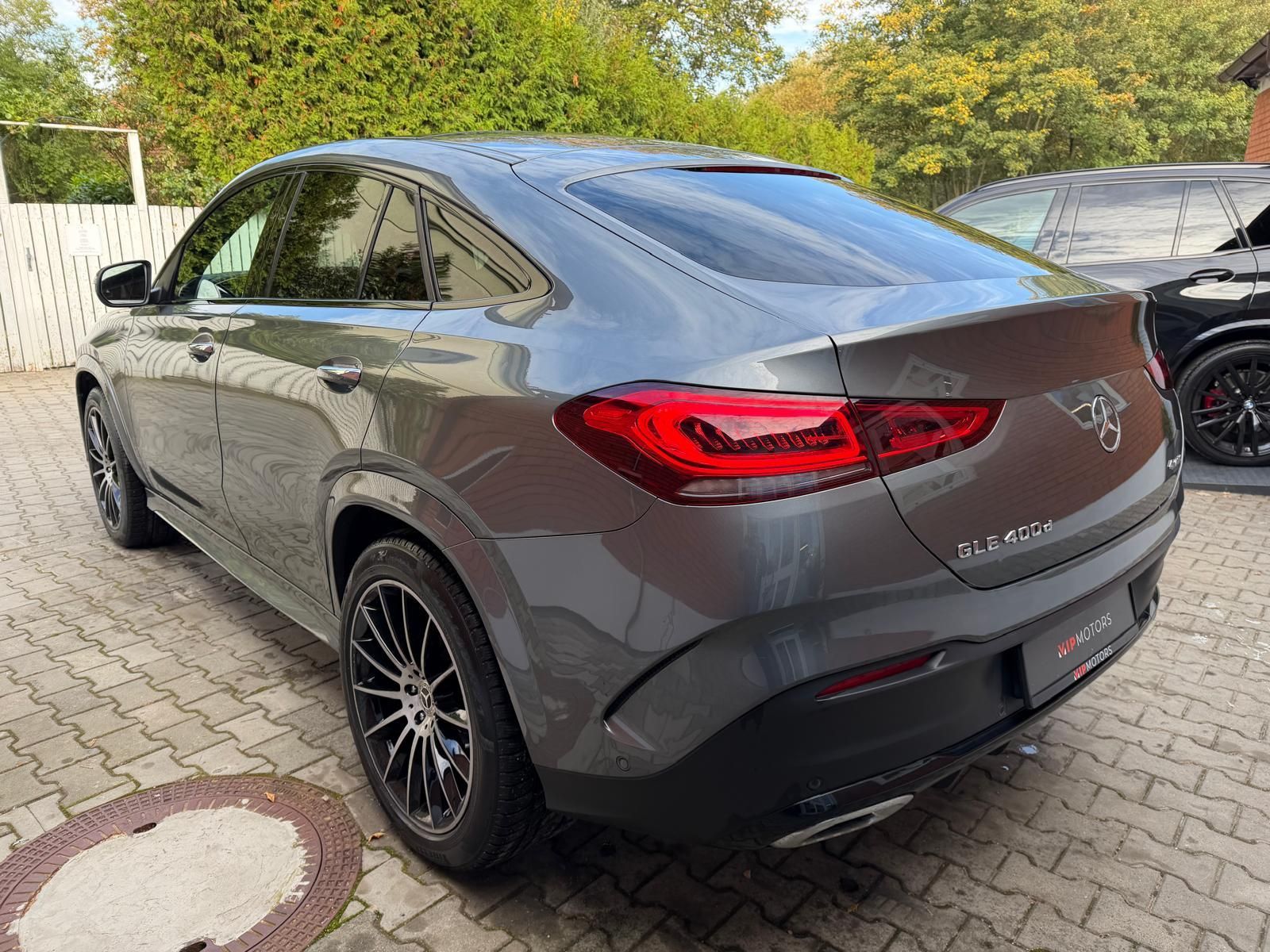 Mercedes-Benz GLE, 400d-AMG-R21-PANO-TAŽ-COUPE - fotka 4