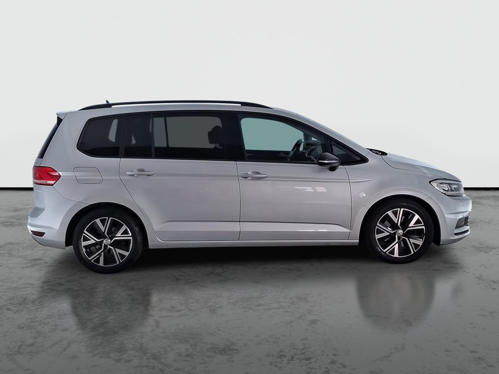 Volkswagen Touran, 2.0 TDI, Highline, Automat - fotka 6
