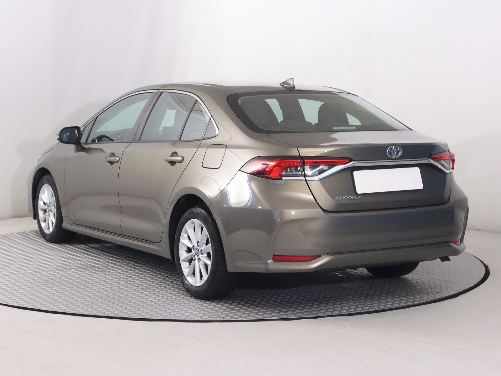 Toyota Corolla, 1.6 Valvematic, Serv.kniha - fotka 4