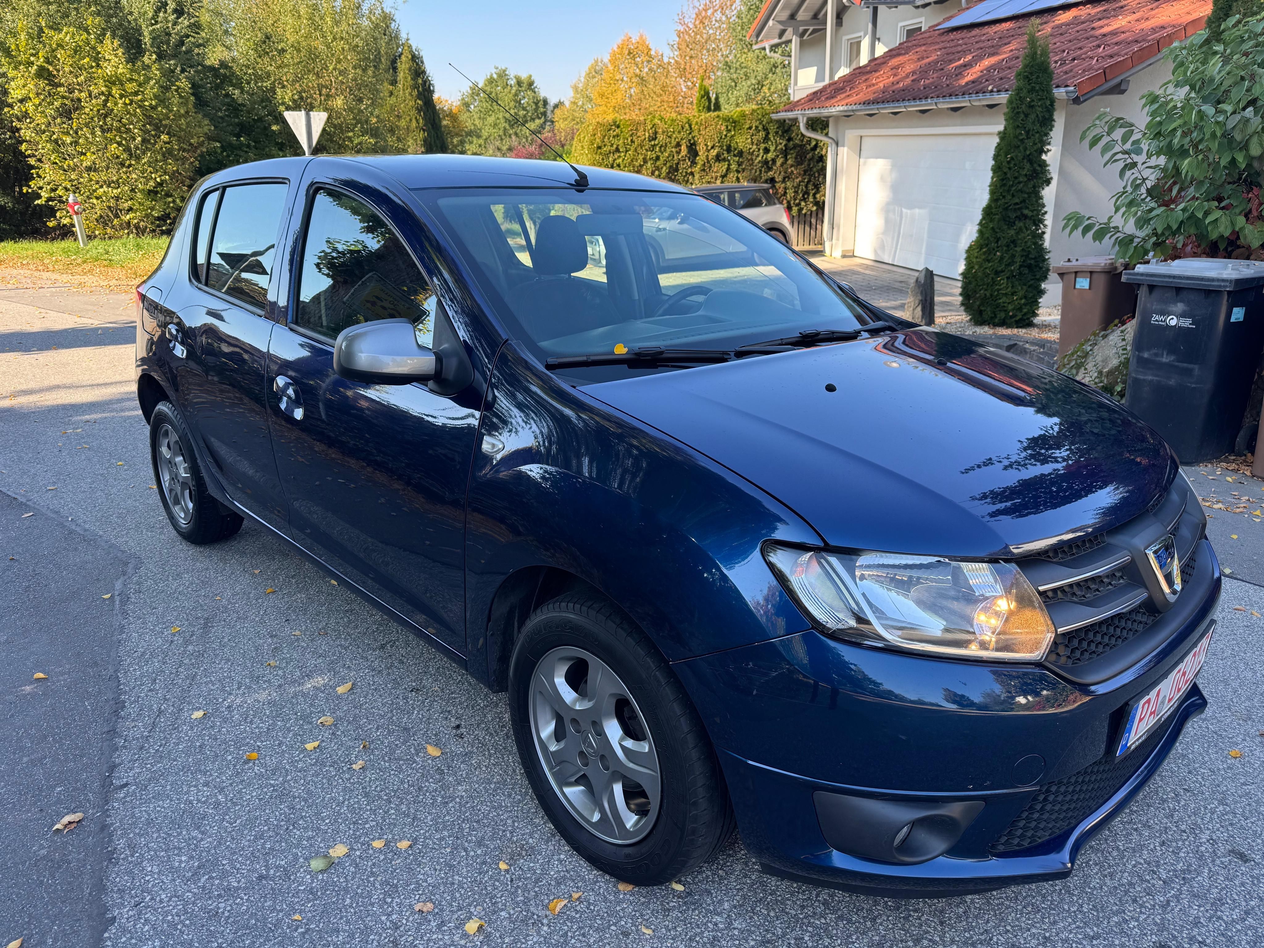 Dacia Sandero, II 0.9 Celebration, klima - fotka 2
