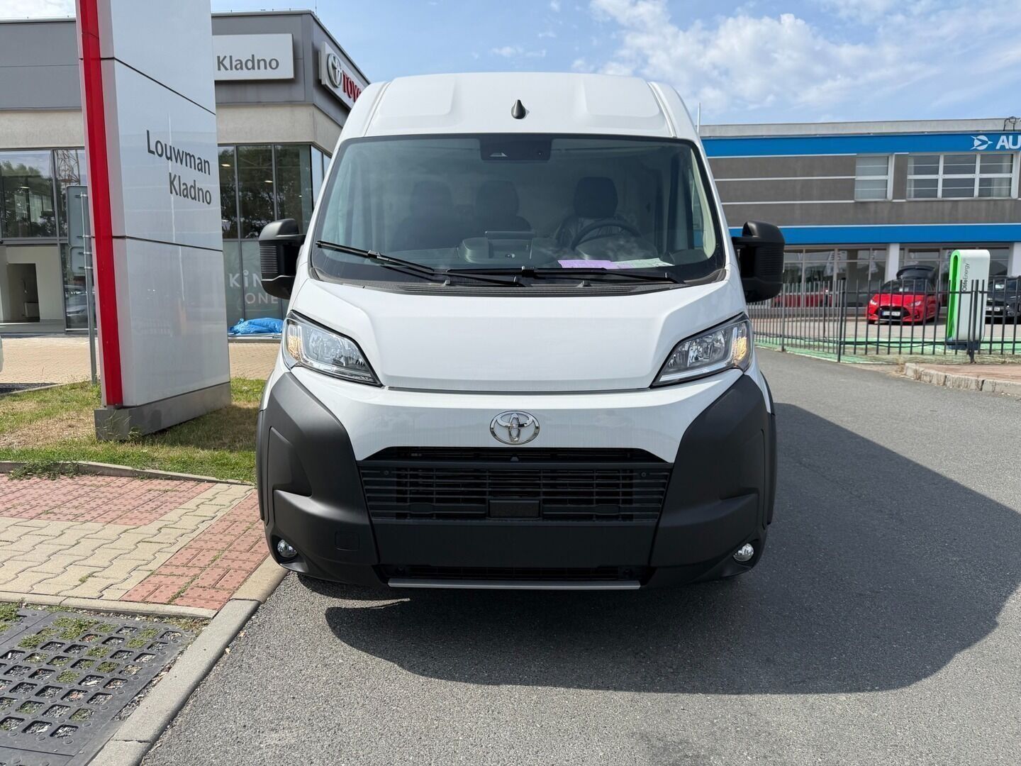 Toyota Proace, L3H2 140k Active 270° - fotka 2