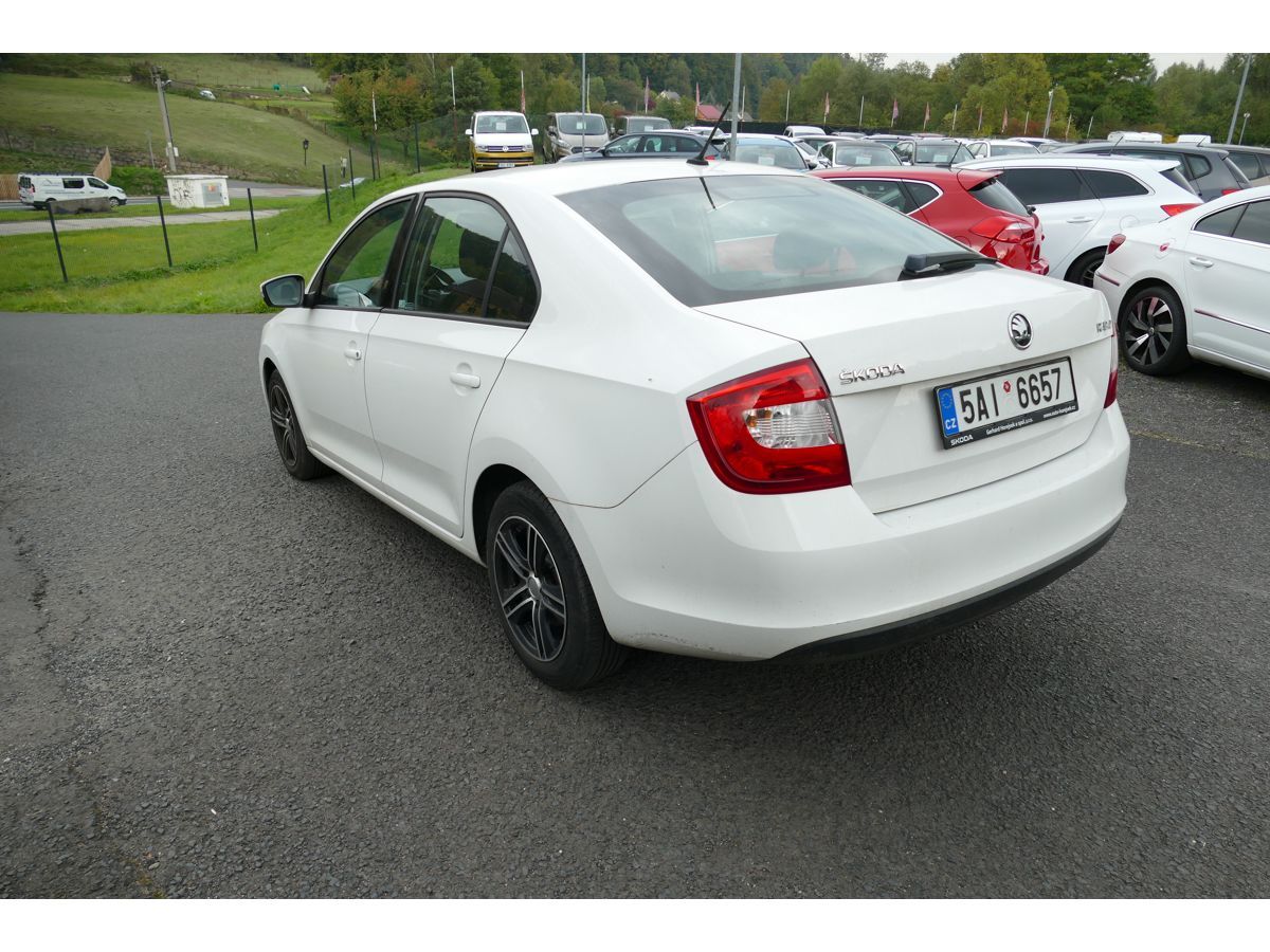 Škoda Rapid, 1,4TDI 66KW KLIMA - fotka 6