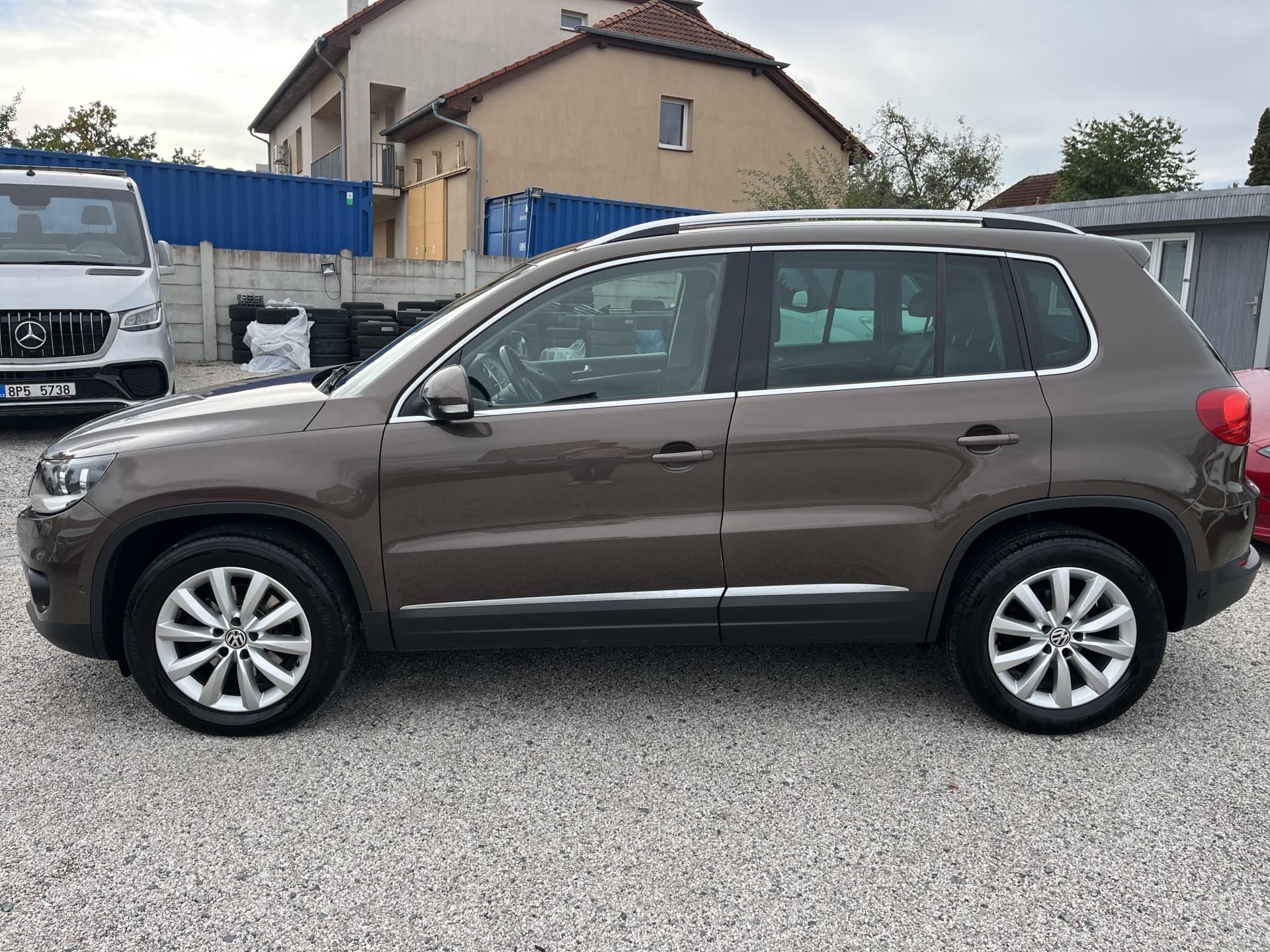 Volkswagen Tiguan, 2.0 TDI 103 KW 4x4 - fotka 4