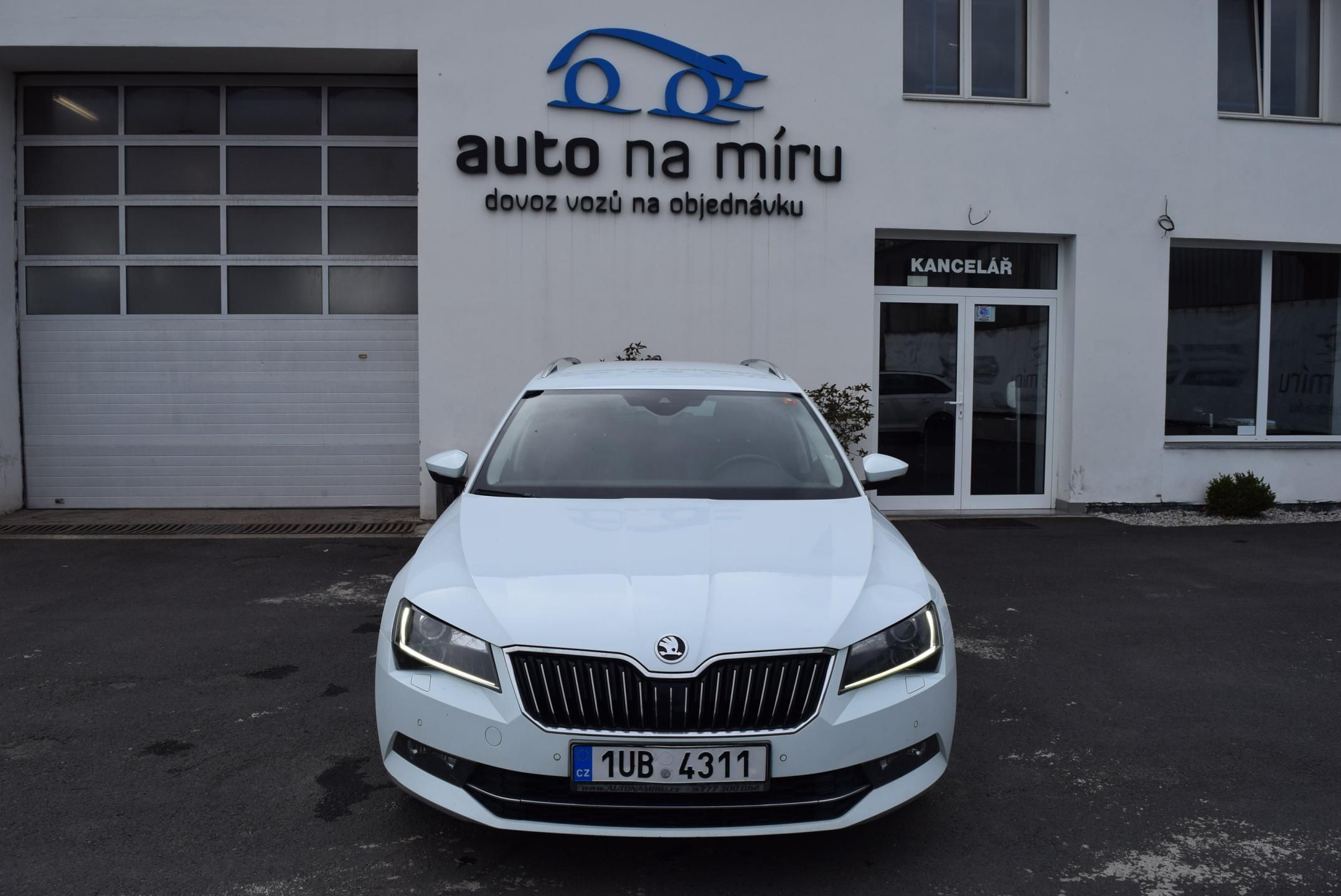 Škoda Superb, 2.0TDI 140kw 4x4 DSG STYLE NAV - fotka 3