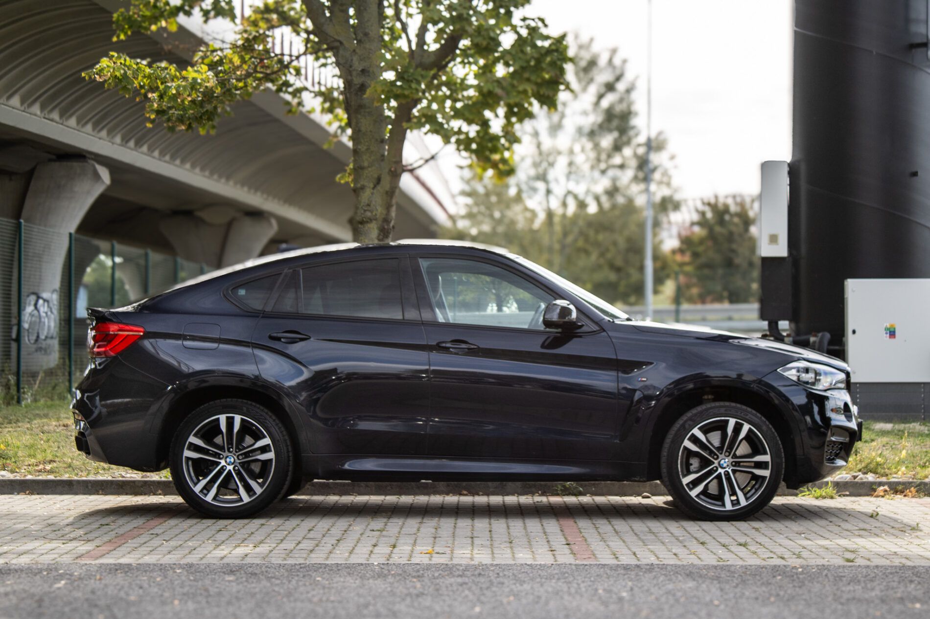 BMW X6 - fotka 4