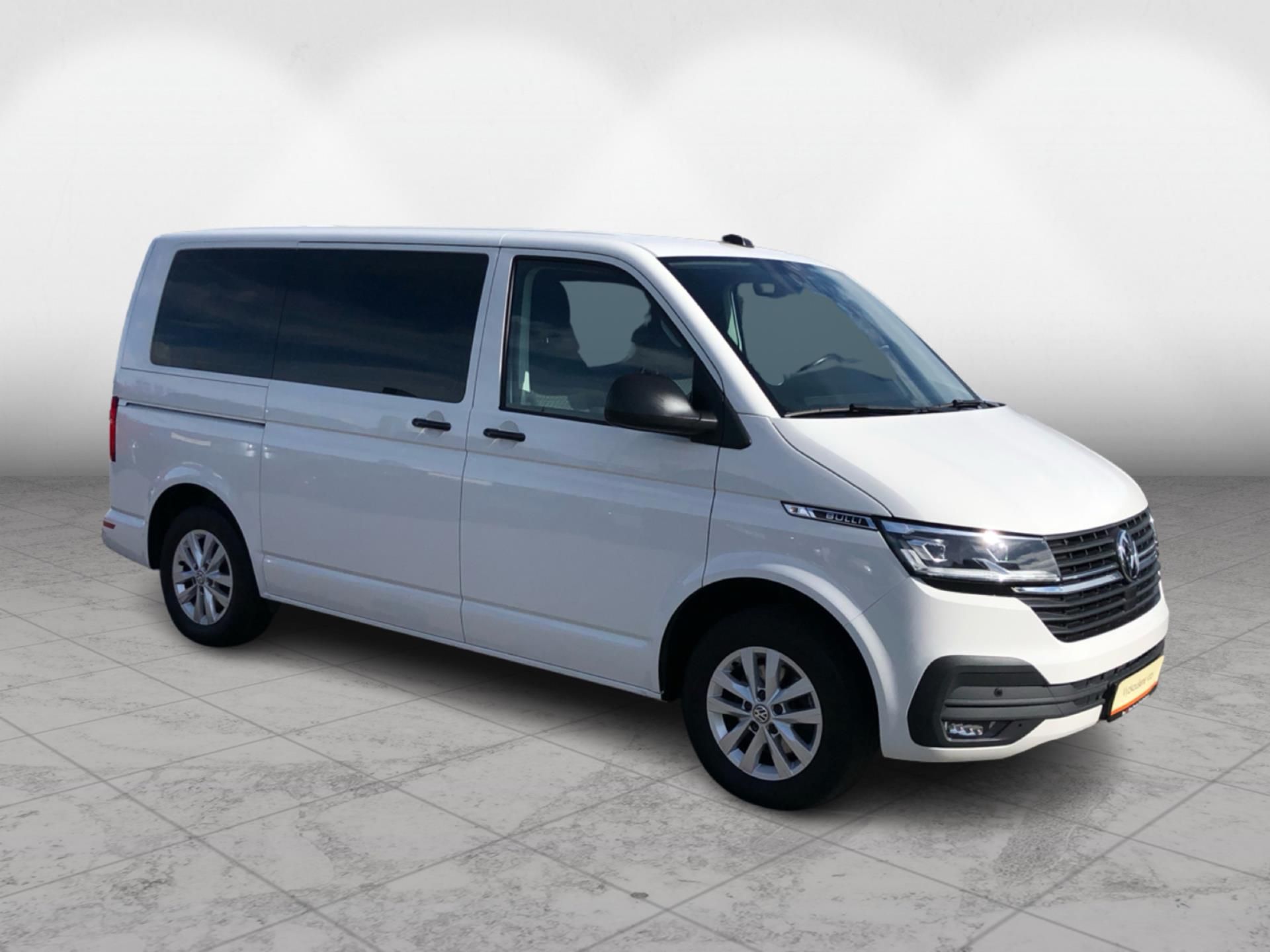 Volkswagen Multivan, 6.1 2.0 TDi BULLI - fotka 6