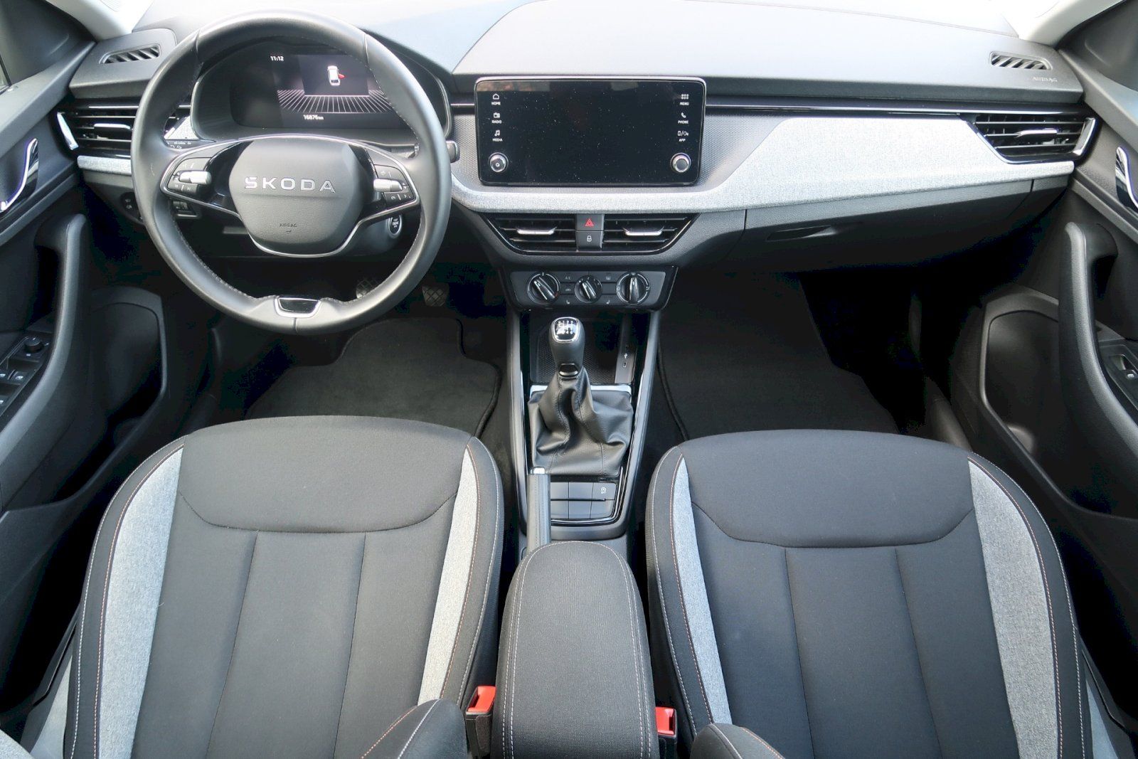 Škoda Scala, Selection 1.0 TSI 85 kW - fotka 5