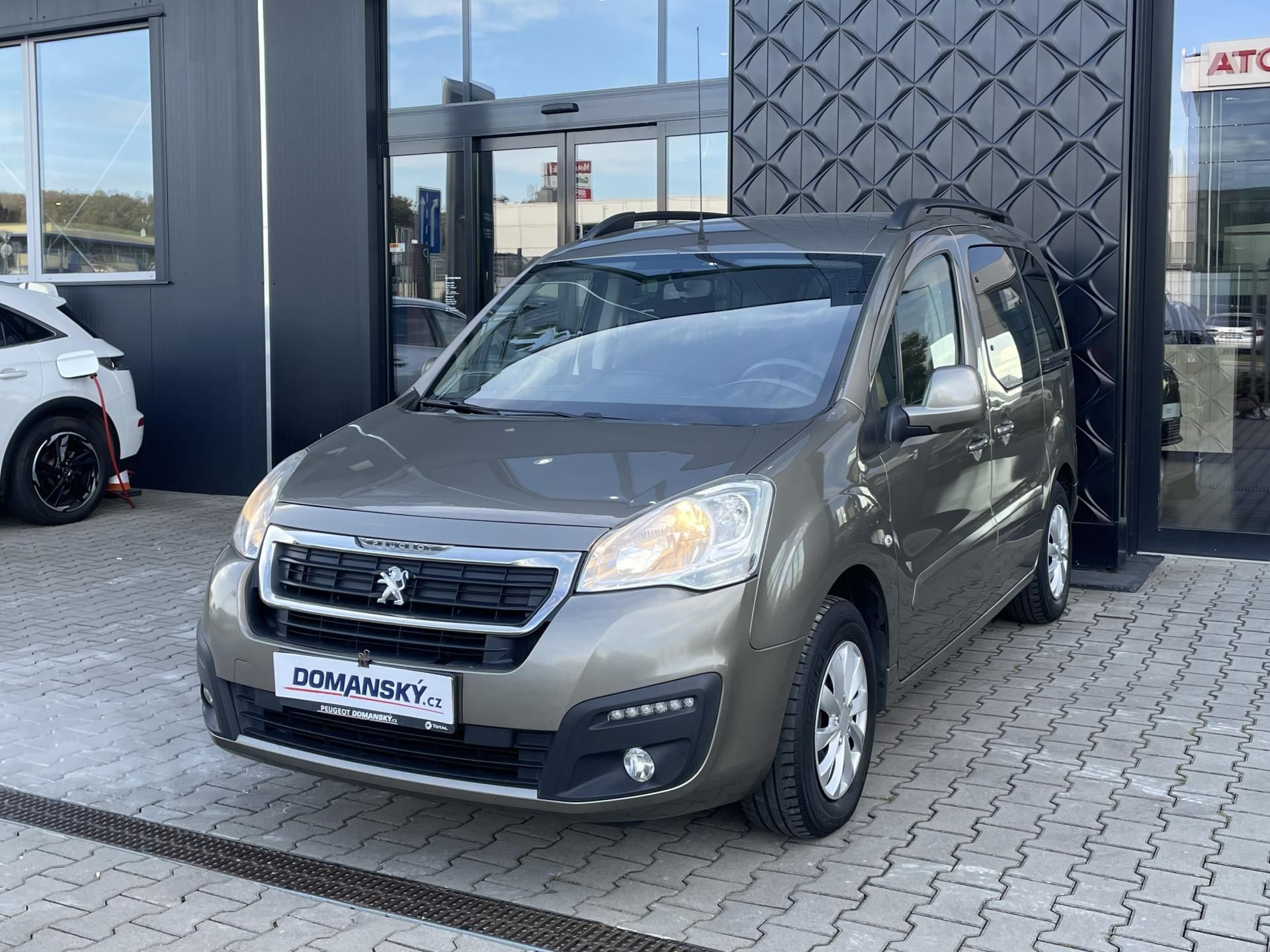 Peugeot Partner, ACTIVE TEPEE 1.6 BHDi 73 kW