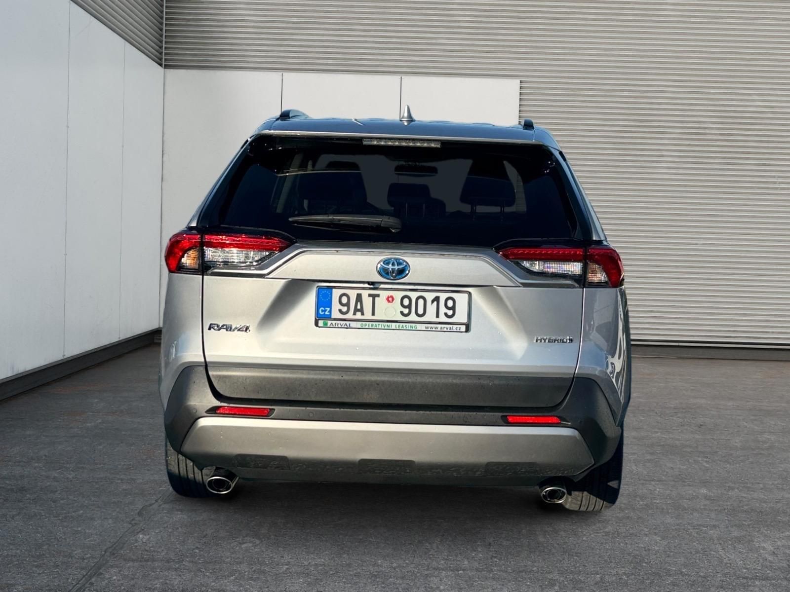 Toyota Rav4, COMFORT 2.5 HYBRID 131kW 4WD - fotka 5